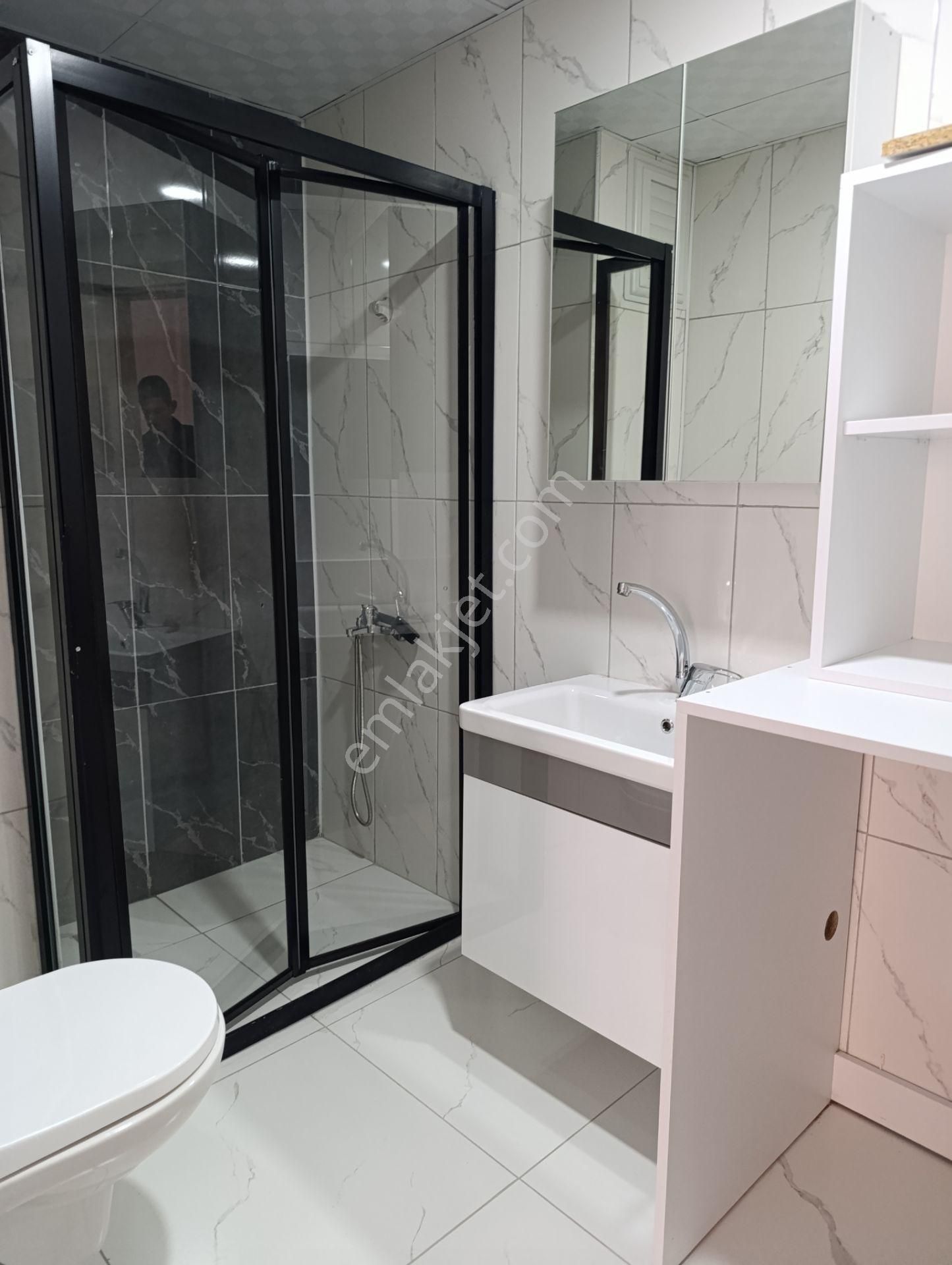 Akabe Mahallesin De Acil Satılık 3+1 Sıfır Ara Kat Daire - Görsel 2