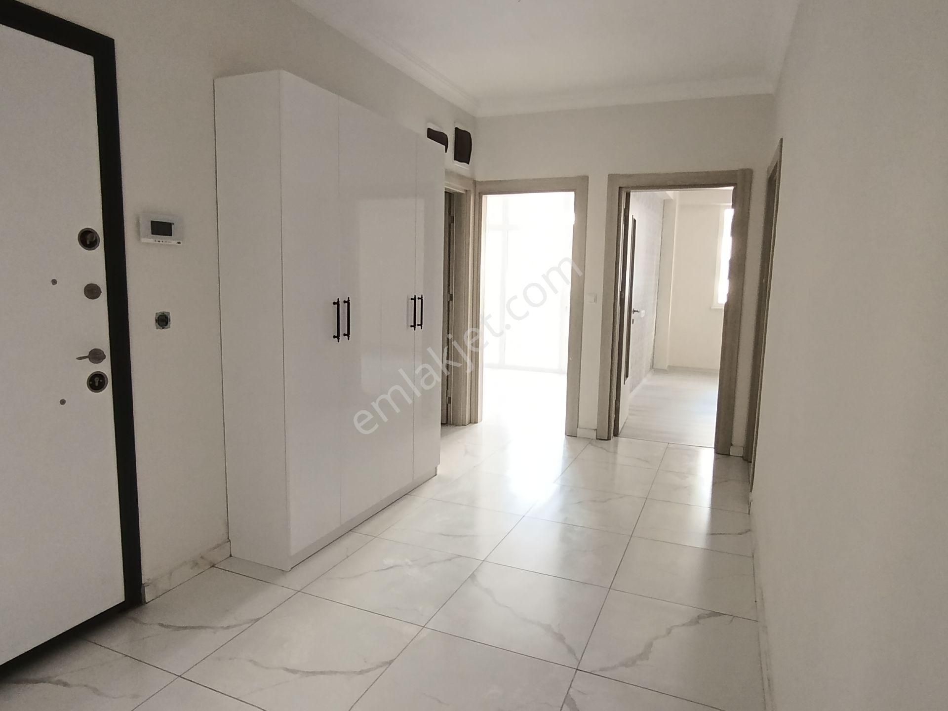 Akabe Mahallesin De Acil Satılık 3+1 Sıfır Ara Kat Daire - Görsel 18