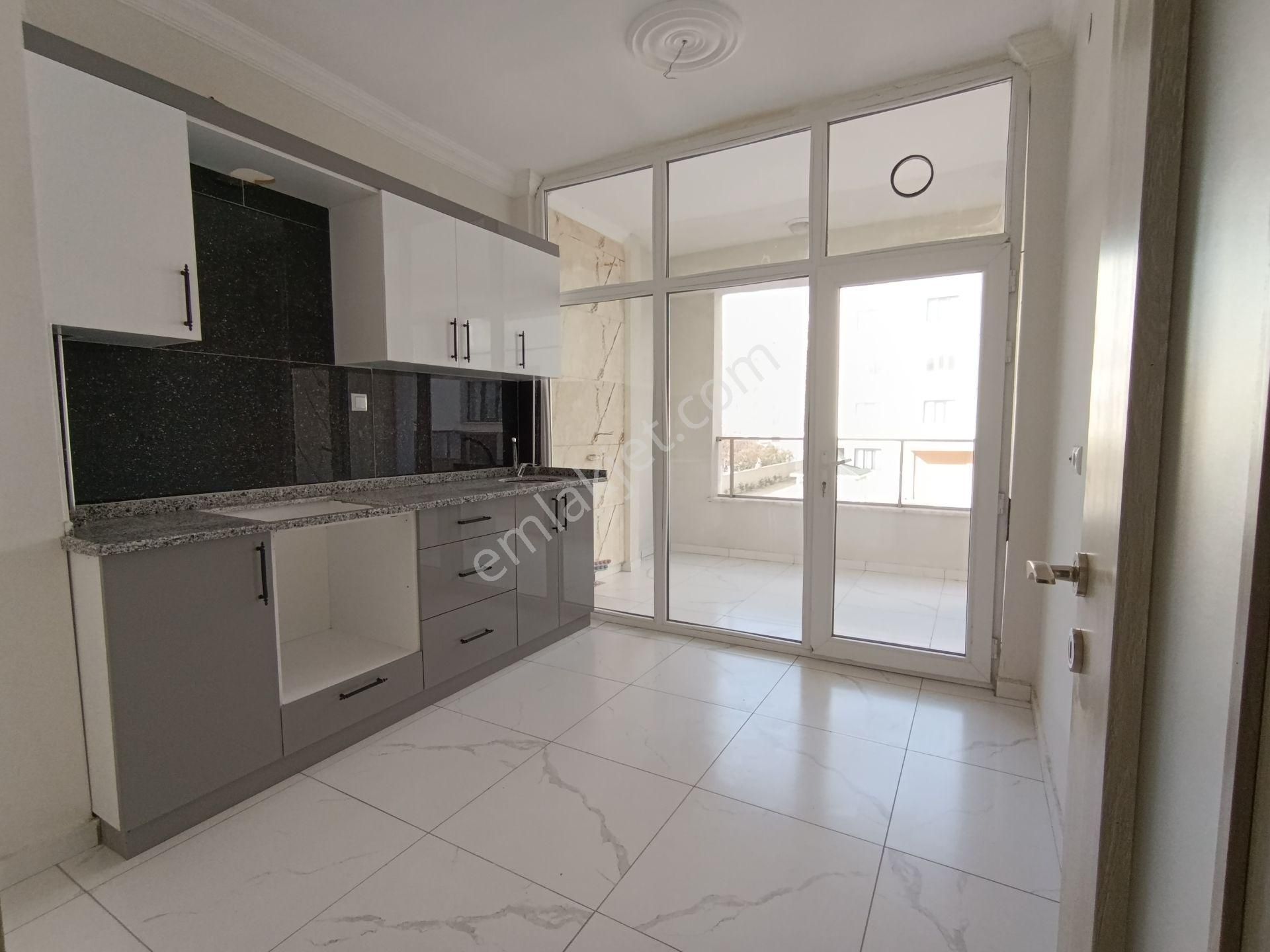 Akabe Mahallesin De Acil Satılık 3+1 Sıfır Ara Kat Daire - Görsel 21