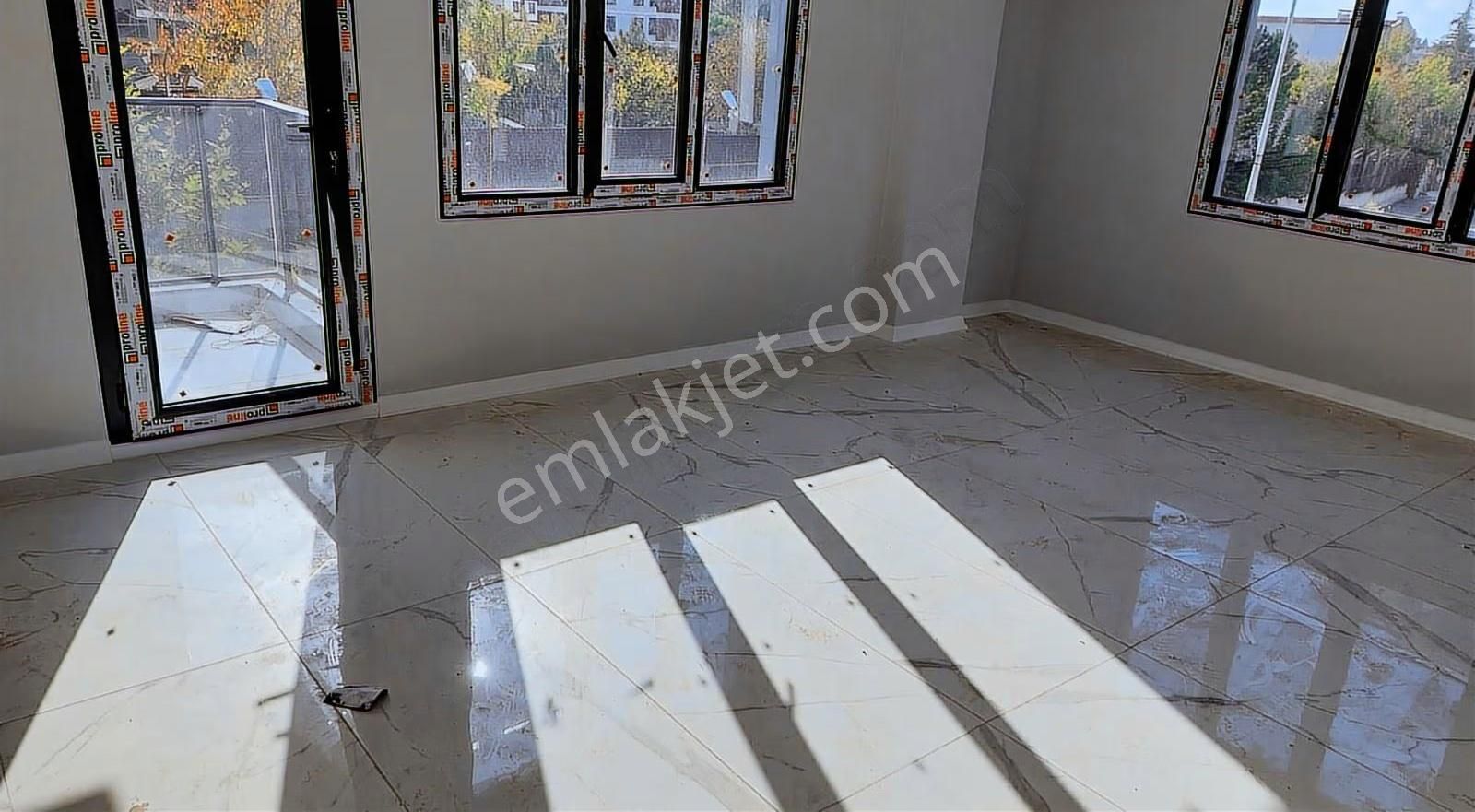 3+1 145 M2 Alttan Isıtmalı Ebeveyn Banyolu Otoparklı - Görsel 12