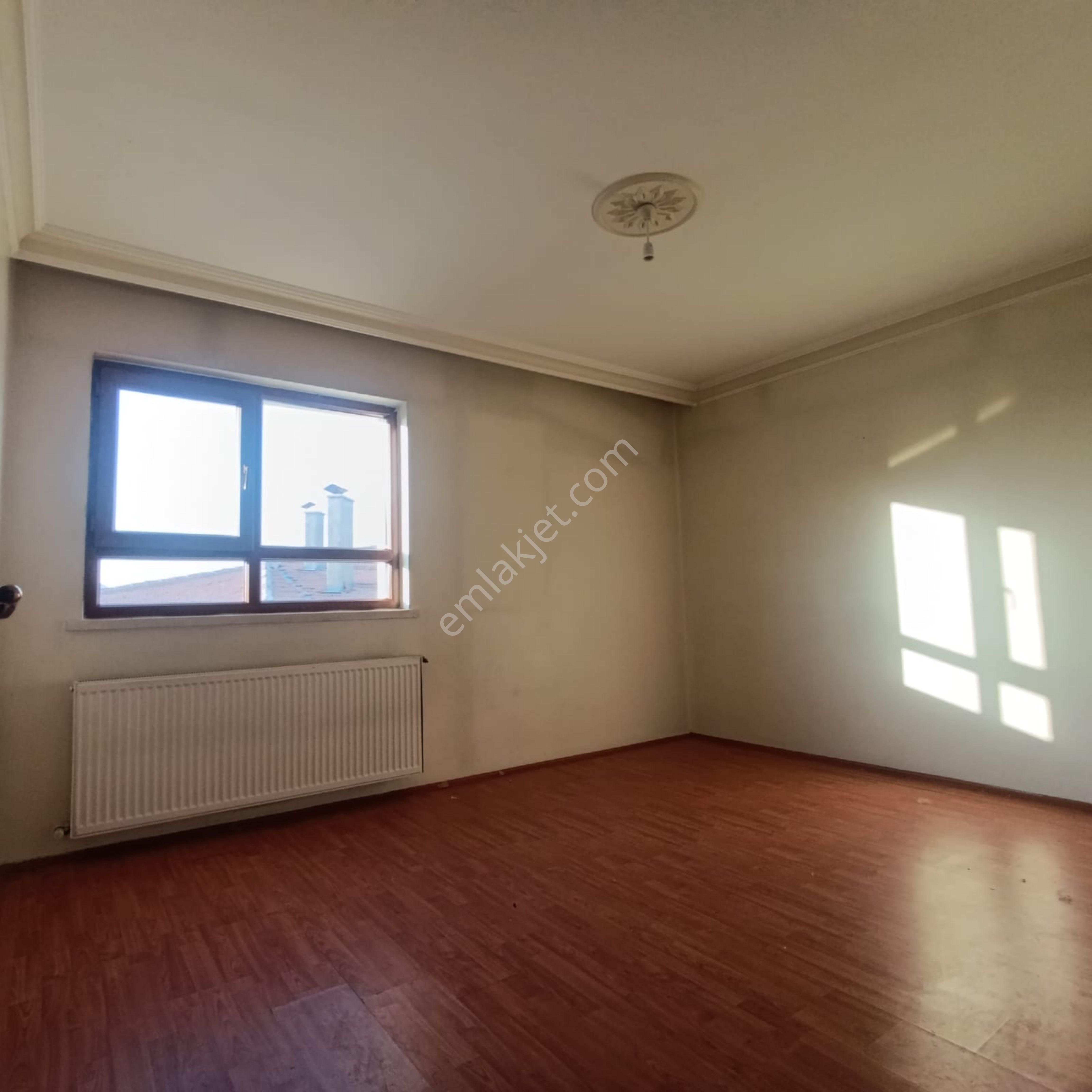 Karapürçek’te Köroğlu Parkı Yakını 3+1 Geniş Arakat Daire - Görsel 15