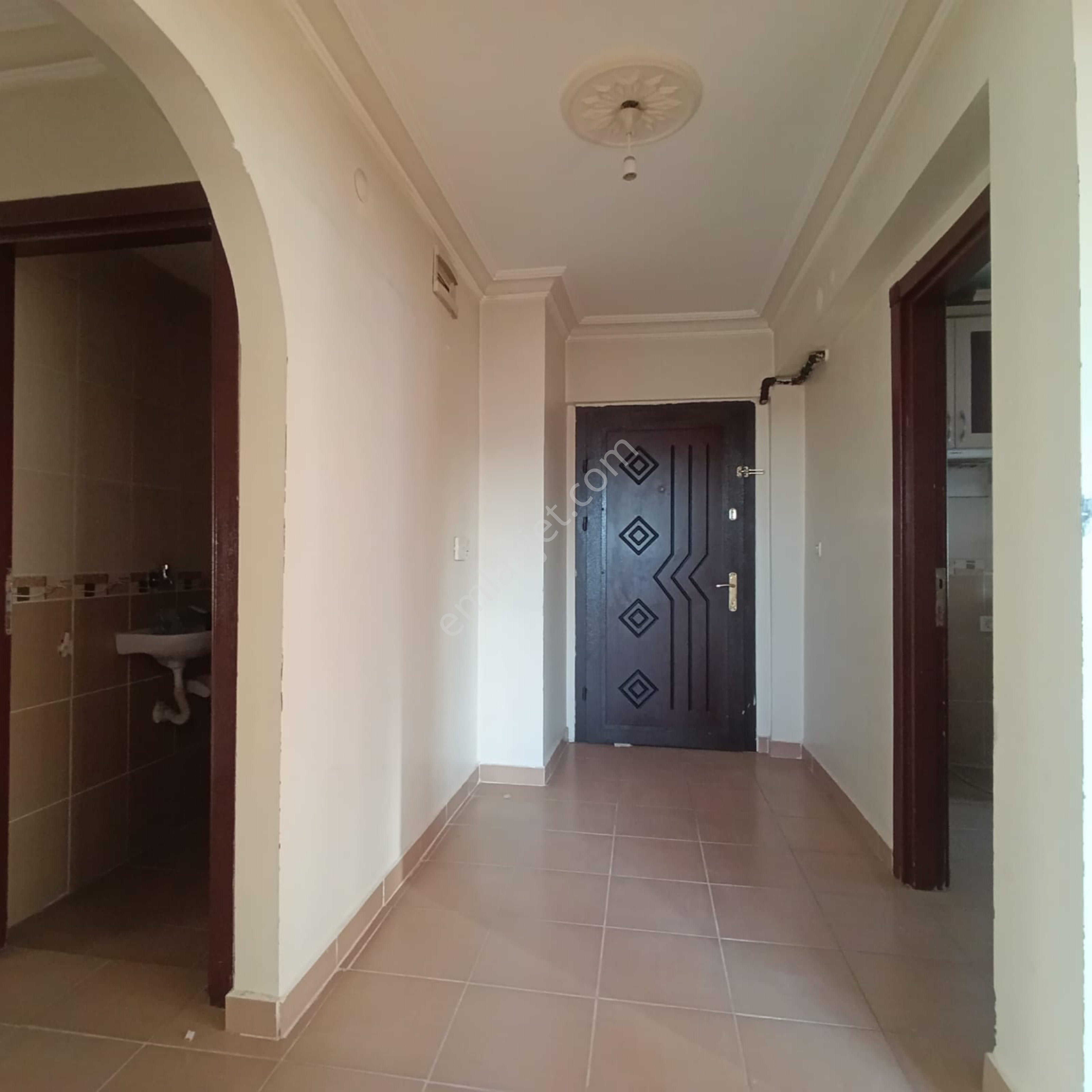 Karapürçek’te Köroğlu Parkı Yakını 3+1 Geniş Arakat Daire - Görsel 19