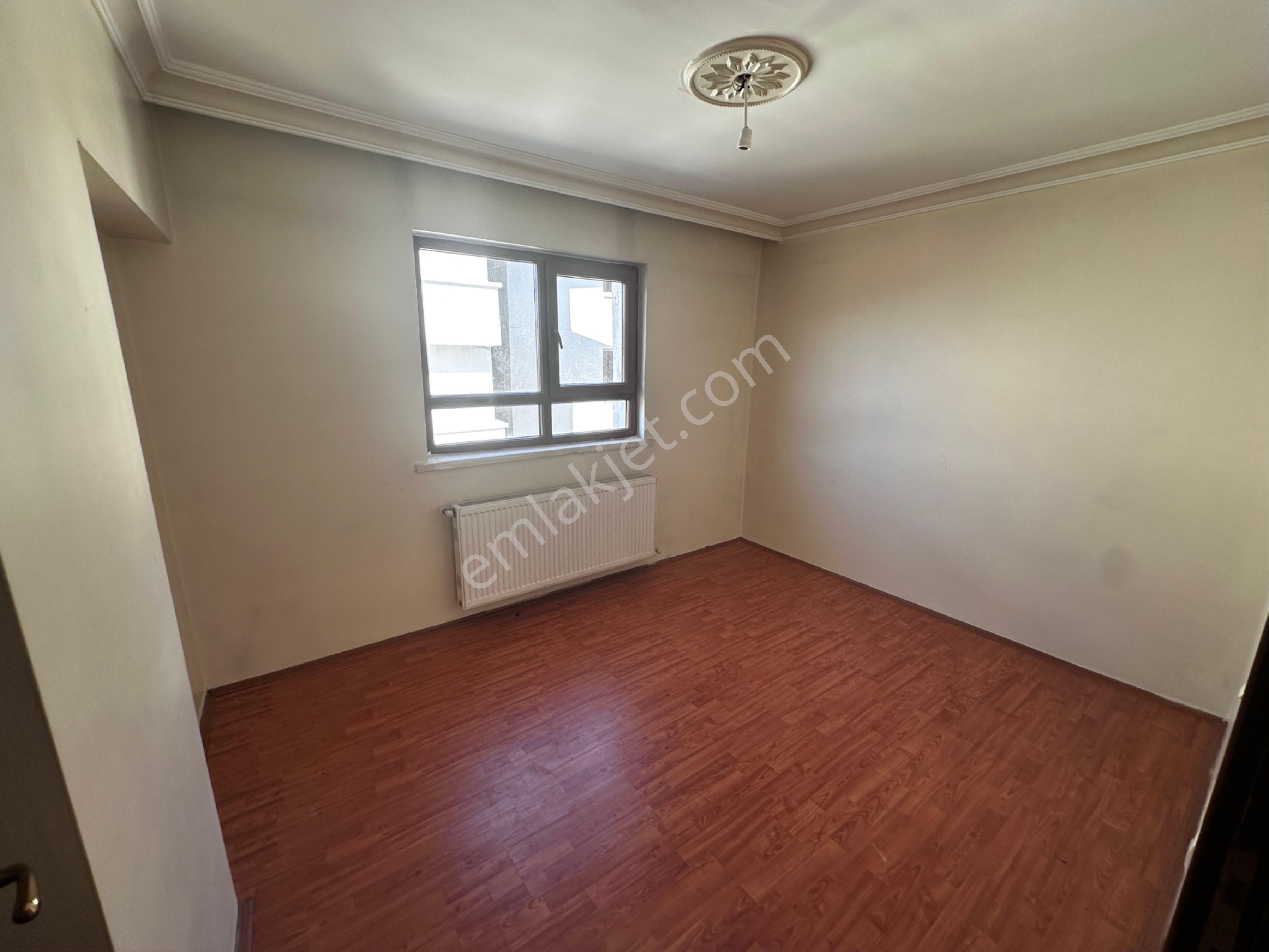 Karapürçek’te Köroğlu Parkı Yakını 3+1 Geniş Arakat Daire - Görsel 24