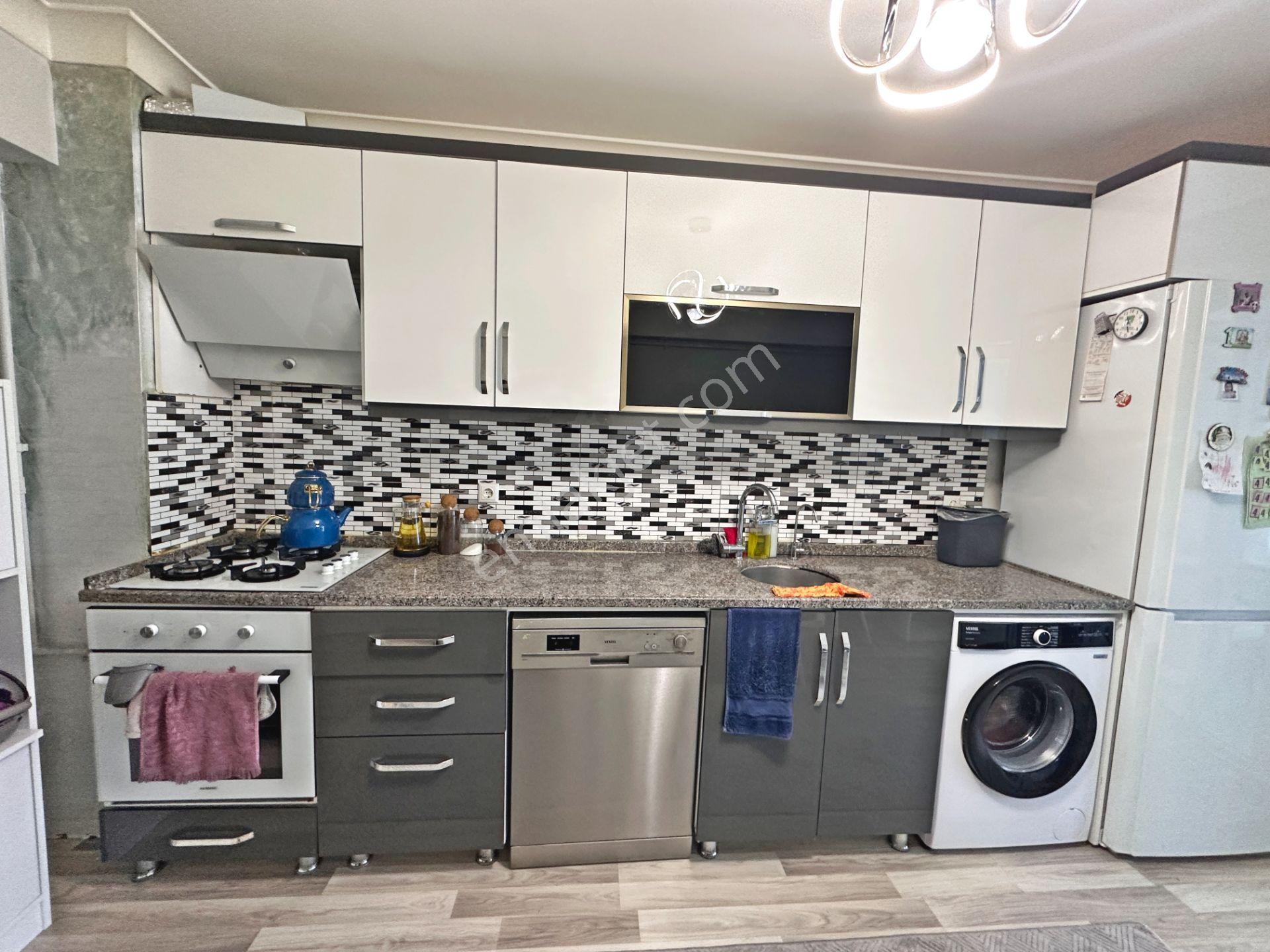 Tuzluçayır Mahallesinde Manzaralı Asansörlü Ebeveyn Banyolu 4+1 Satılık Dublex - Görsel 22