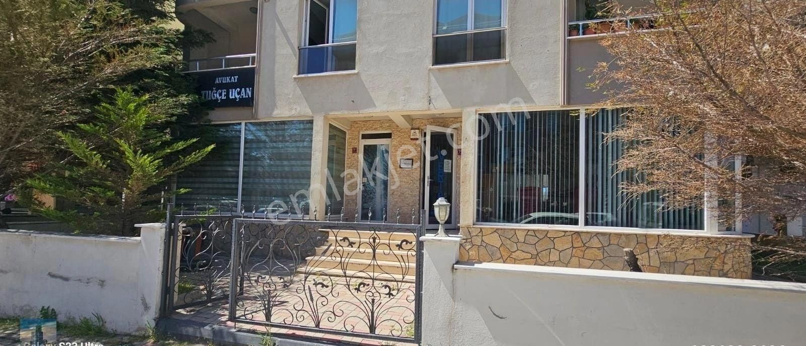 S1026 Ayhan Gezer Emlak'ta 600 Evler Mh Satılık Ofis - Görsel 24