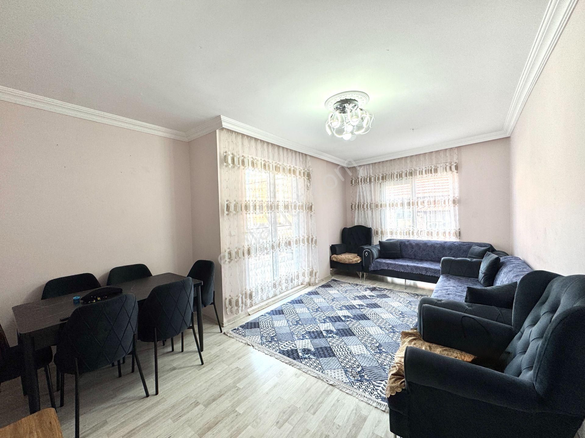 Doğu Garajı Tramvay Yakını Katta Asansörlü Geniş 2+1 - Görsel 3