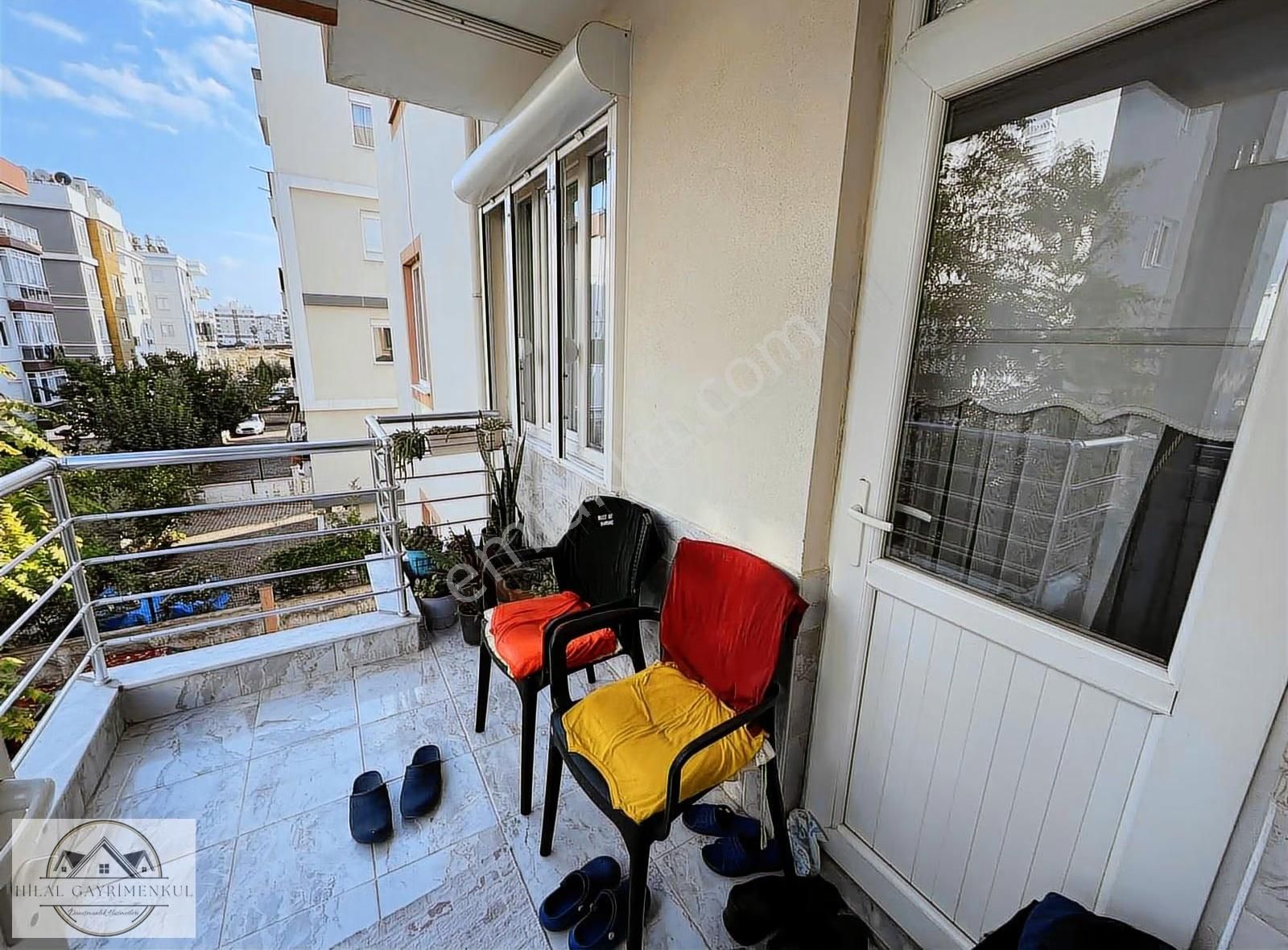 Hilal Gayrimenkul'den Halı Saha Dibi Asansörlü Arakat*2+1* - Görsel 15