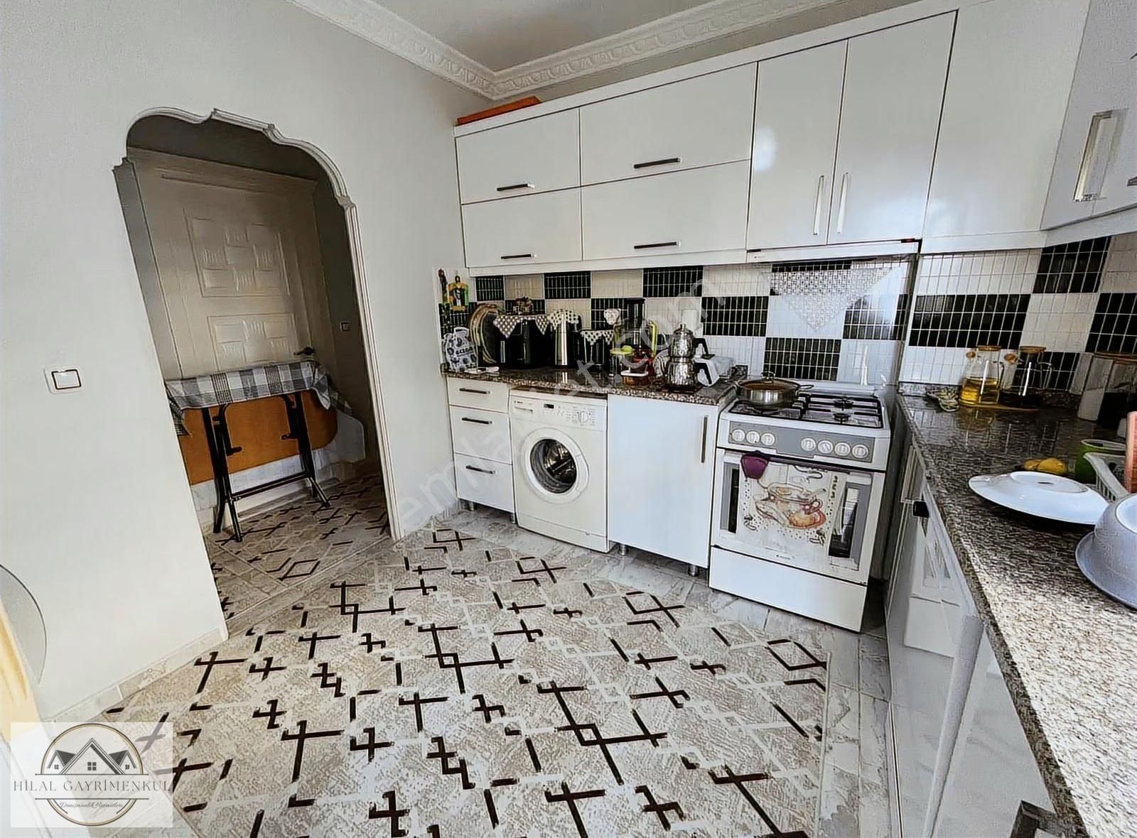 Hilal Gayrimenkul'den Halı Saha Dibi Asansörlü Arakat*2+1* - Görsel 19