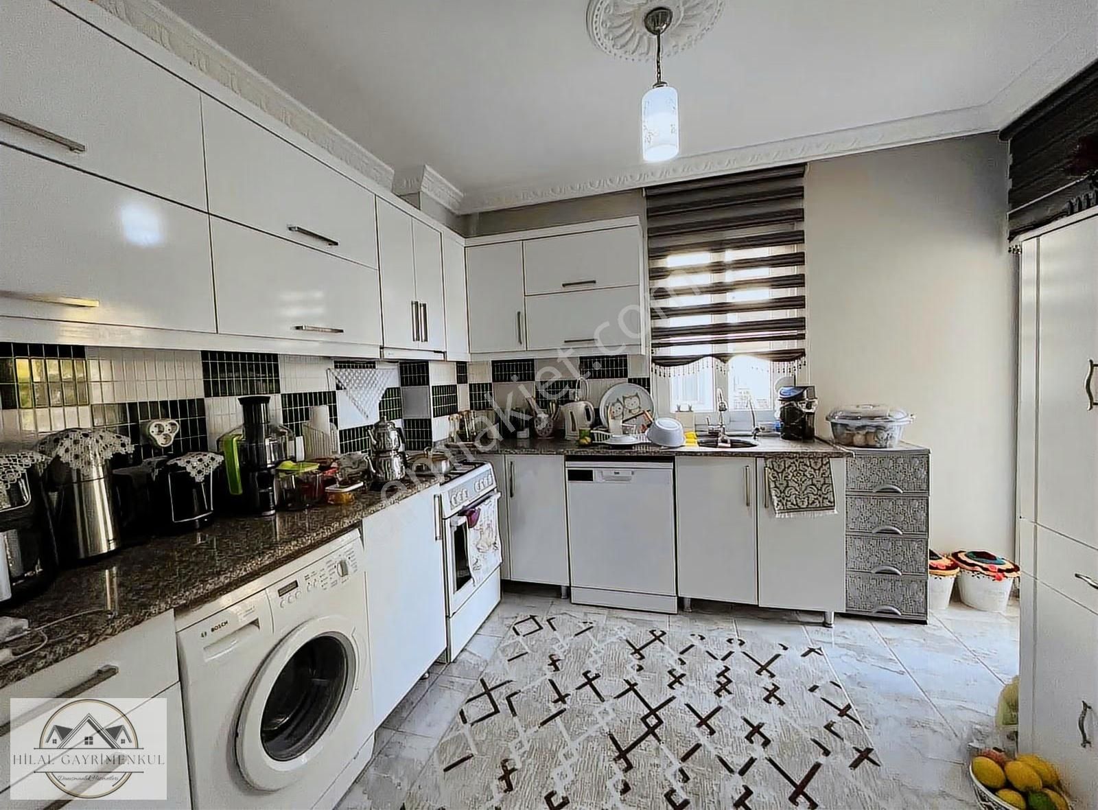 Hilal Gayrimenkul'den Halı Saha Dibi Asansörlü Arakat*2+1* - Görsel 16