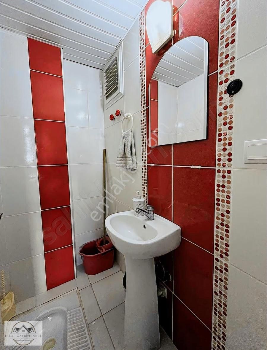 Hilal Gayrimenkul'den Halı Saha Dibi Asansörlü Arakat*2+1* - Görsel 7