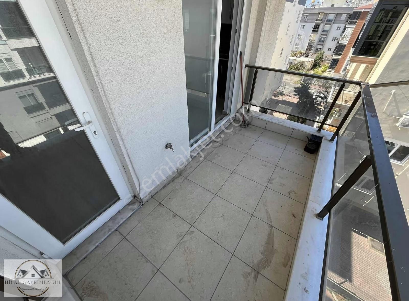 Hilal Gayrimenkulden Halı Saha Cepheli Geniş Kullanışlı *2+1* - Görsel 5
