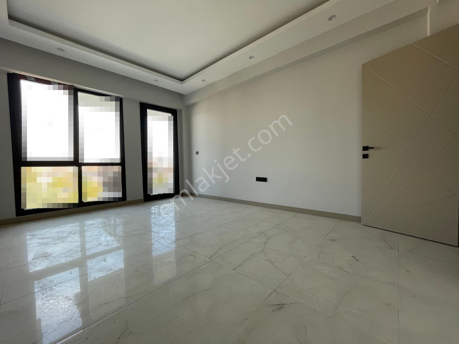 Eskidjiden Cumhuriyette Önü Açık 2+1 Satılık Sıfır Daire - Görsel 5