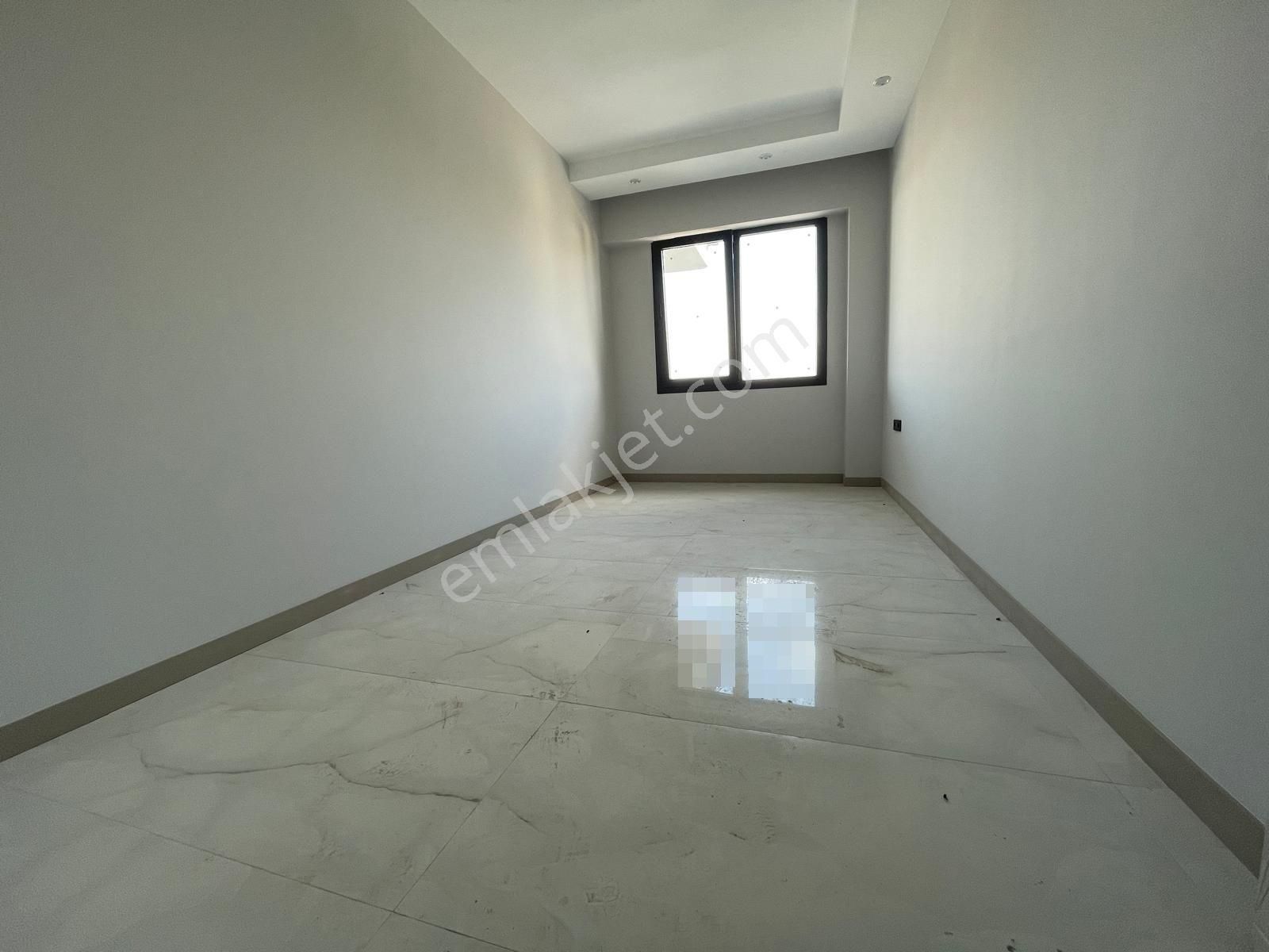 Eskidjiden Cumhuriyette Önü Açık 2+1 Satılık Sıfır Daire - Görsel 20