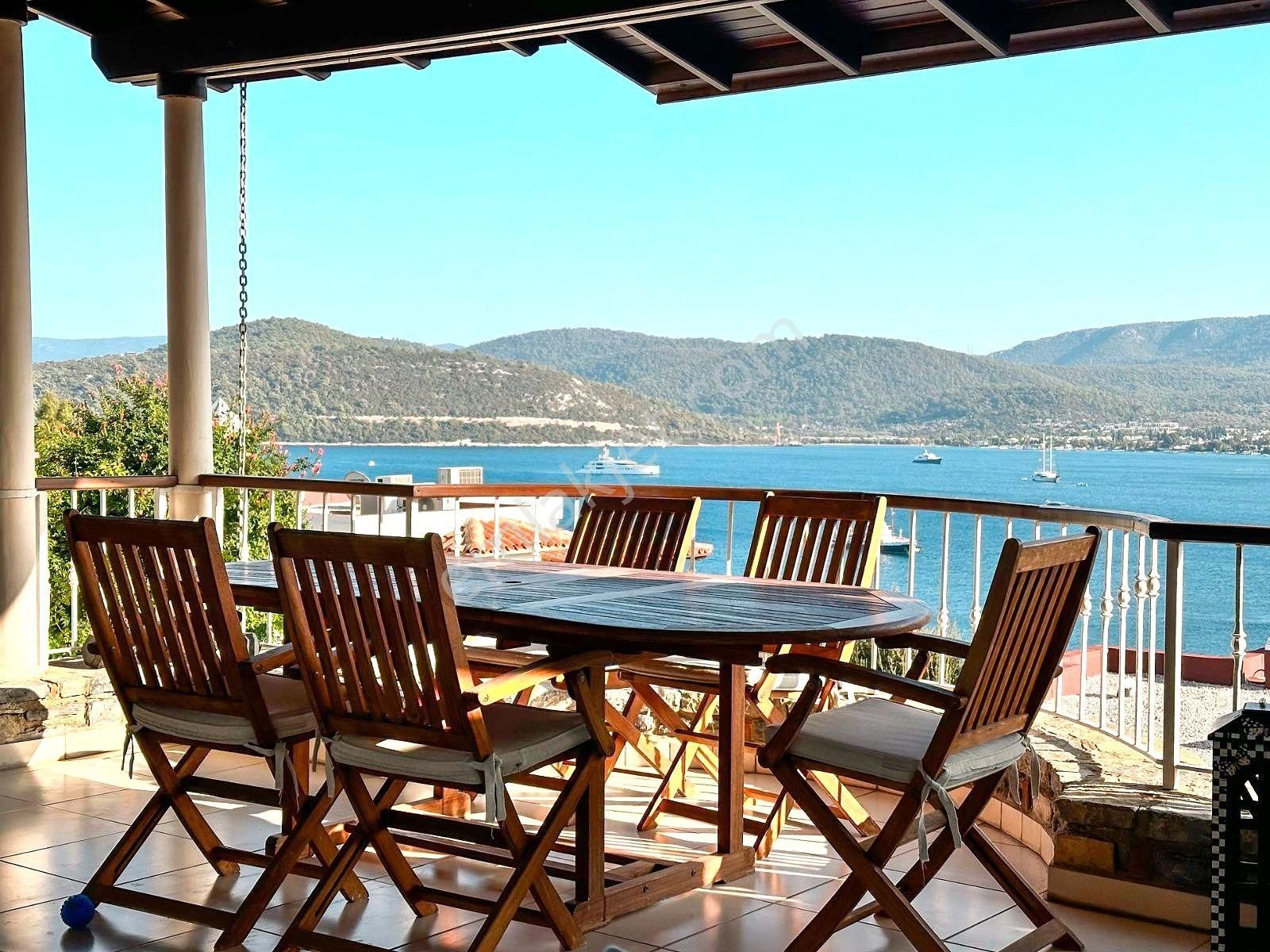 Türkbükü Maçakızına Komşu Satılık Lüks Villa Özel İskeleli - Görsel 13