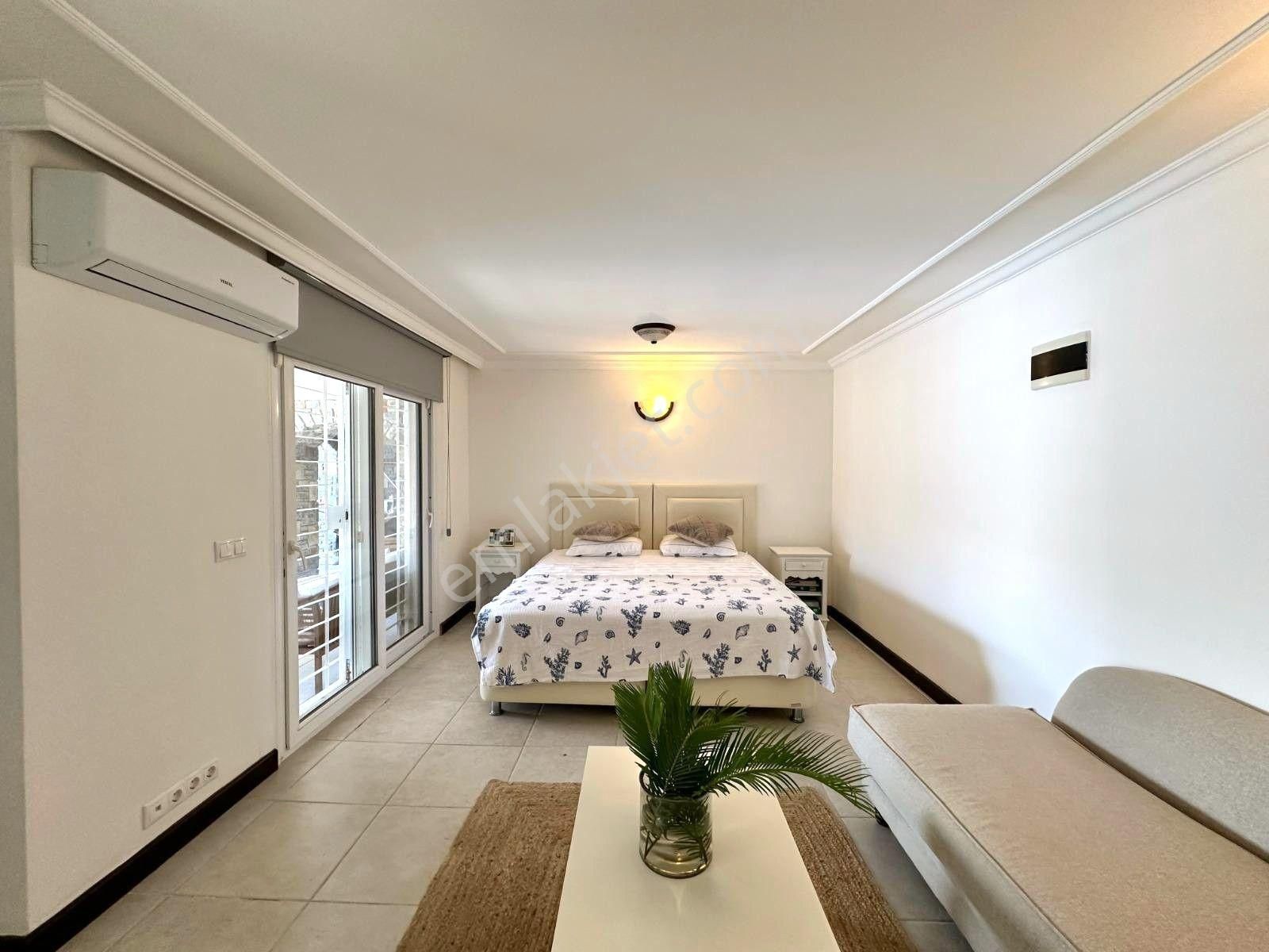 Türkbükü Maçakızına Komşu Satılık Lüks Villa Özel İskeleli - Görsel 29