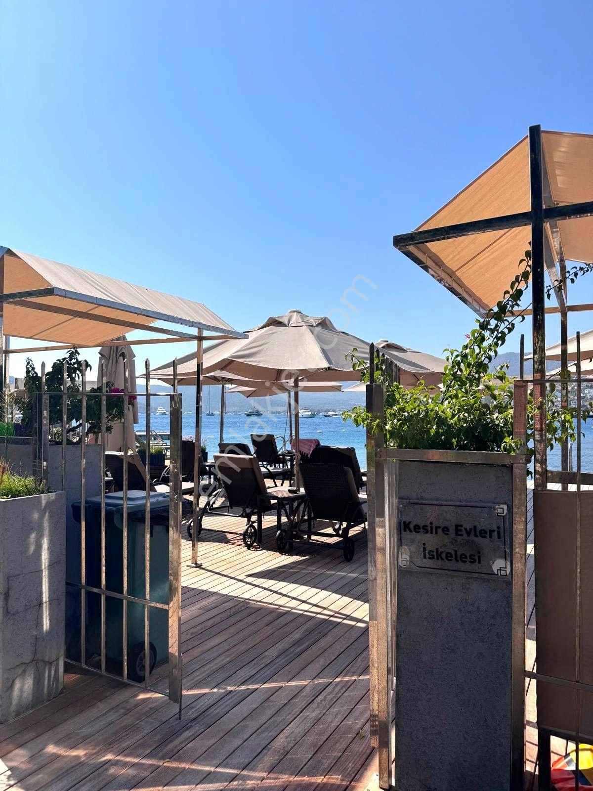 Türkbükü Maçakızına Komşu Satılık Lüks Villa Özel İskeleli - Görsel 34