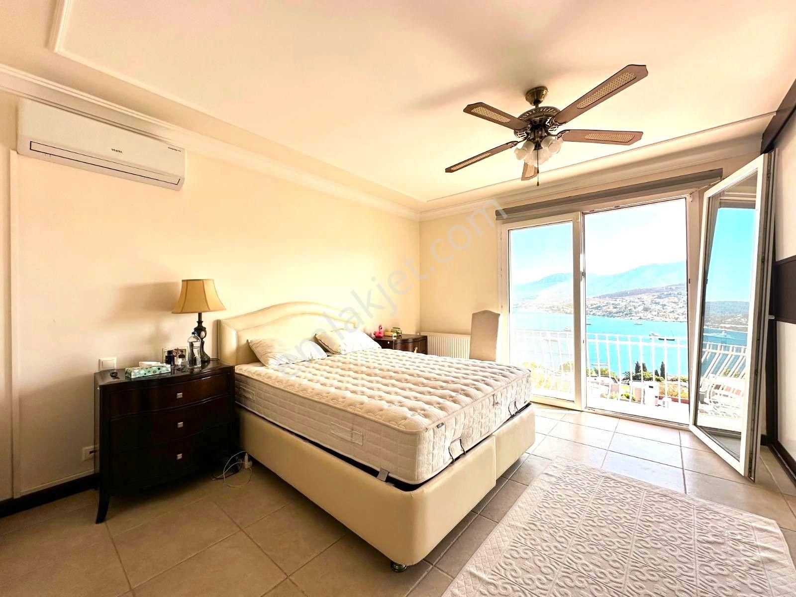 Türkbükü Maçakızına Komşu Satılık Lüks Villa Özel İskeleli - Görsel 26