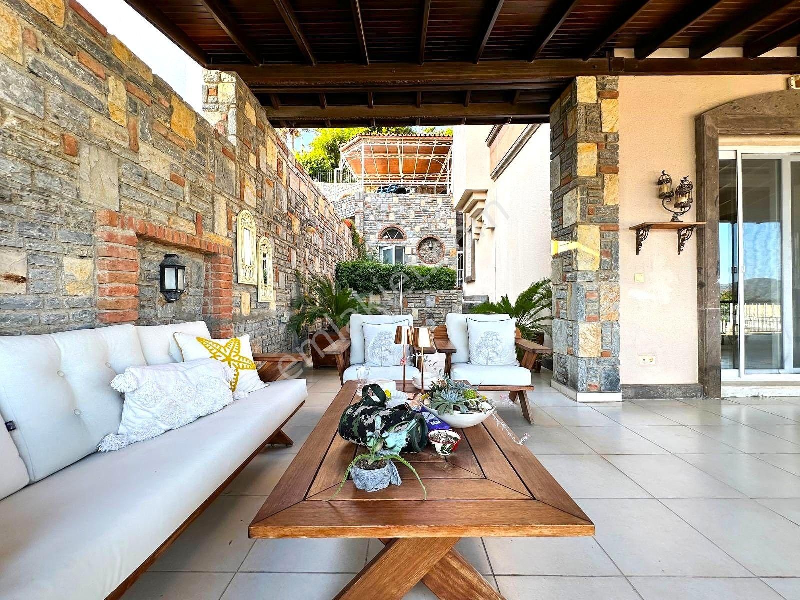 Türkbükü Maçakızına Komşu Satılık Lüks Villa Özel İskeleli - Görsel 10