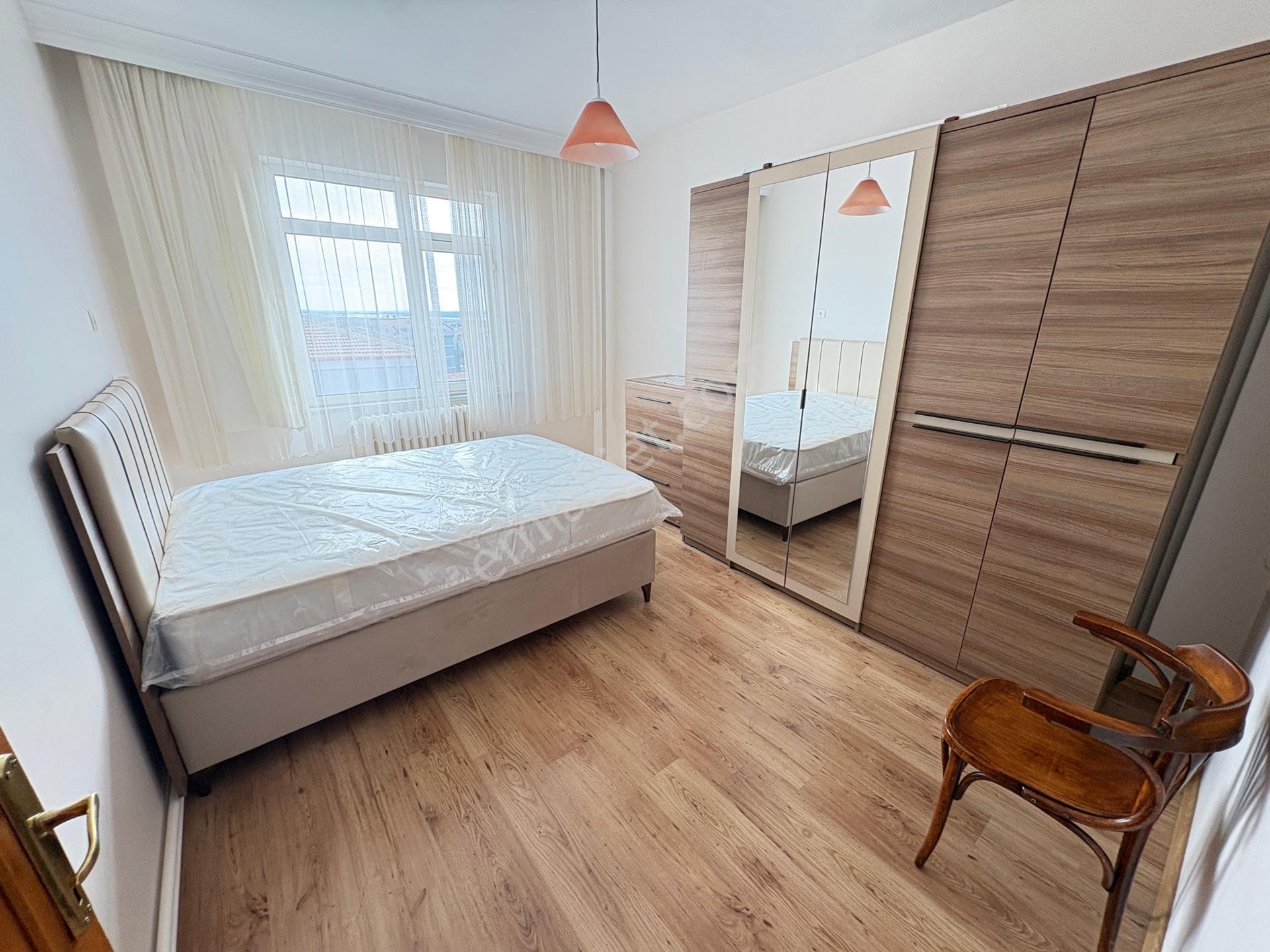 Marmara'dan Fatih Esentepe'de 3+1 Eşyalı Kiralık Daire - Görsel 18