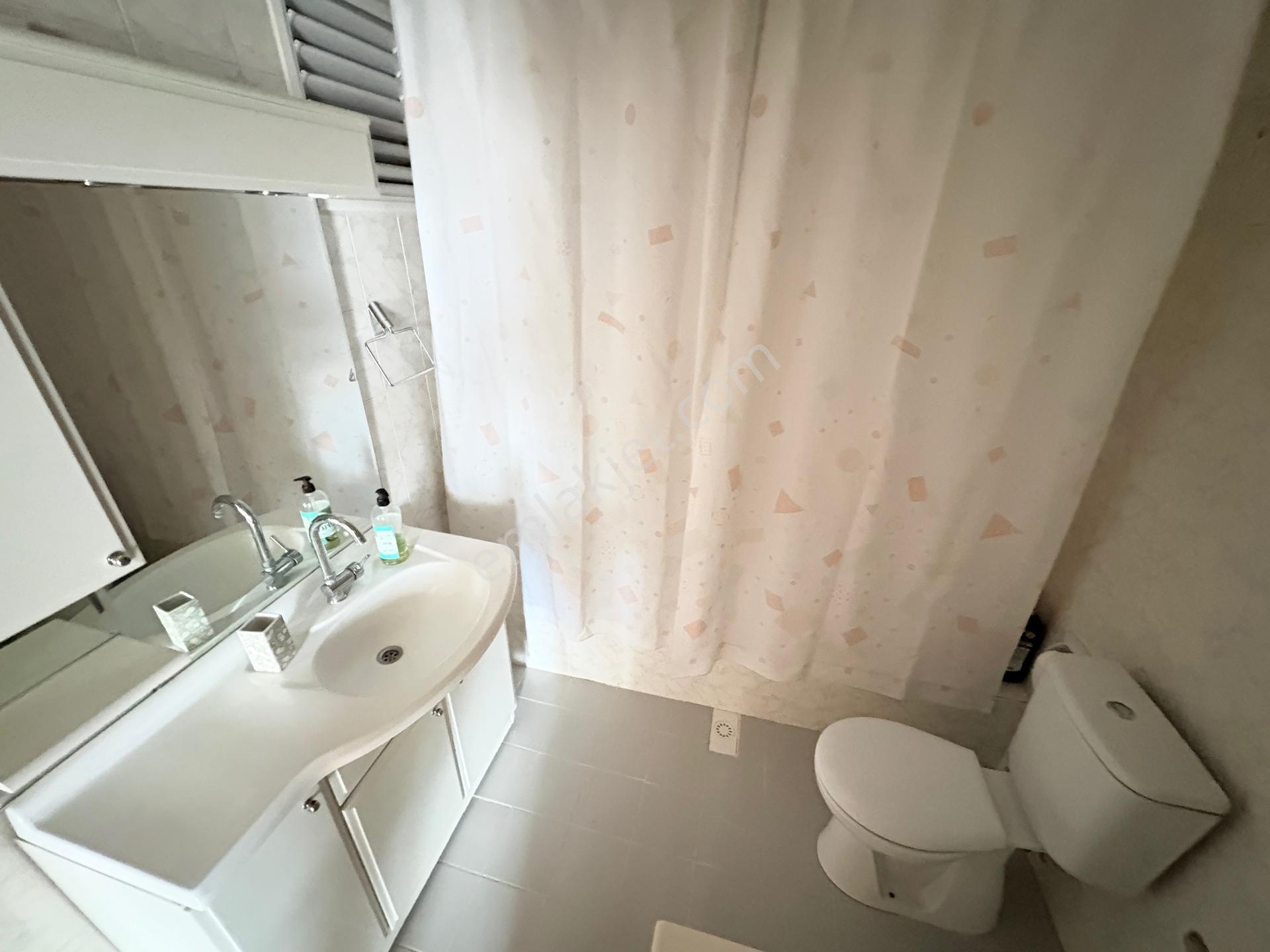 Marmara'dan Fatih Esentepe'de 3+1 Eşyalı Kiralık Daire - Görsel 15