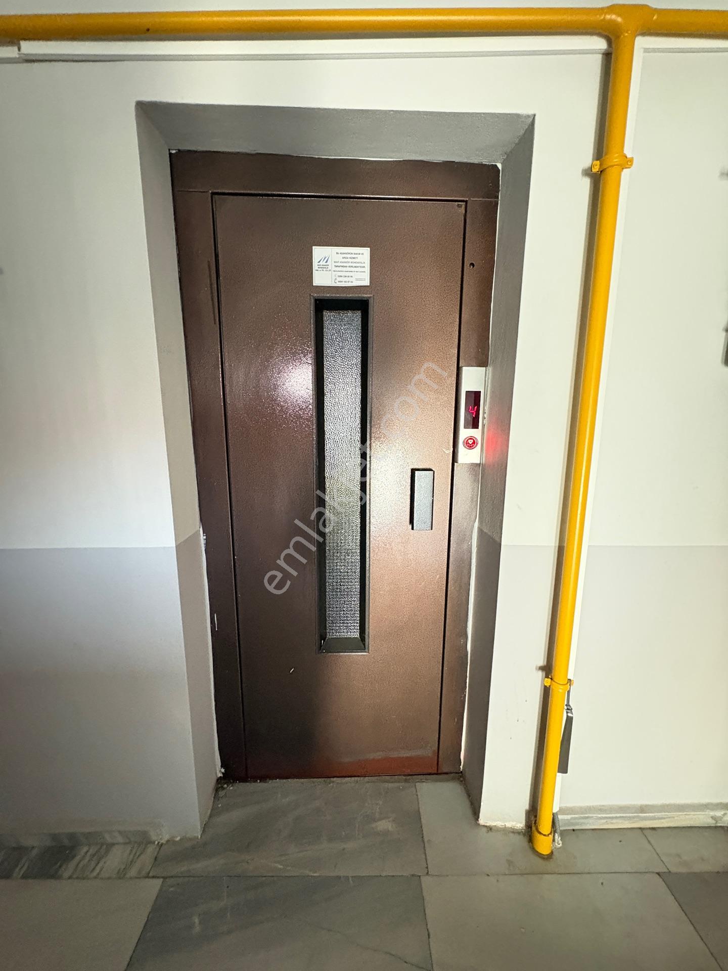 Marmara'dan Fatih Esentepe'de 3+1 Eşyalı Kiralık Daire - Görsel 29