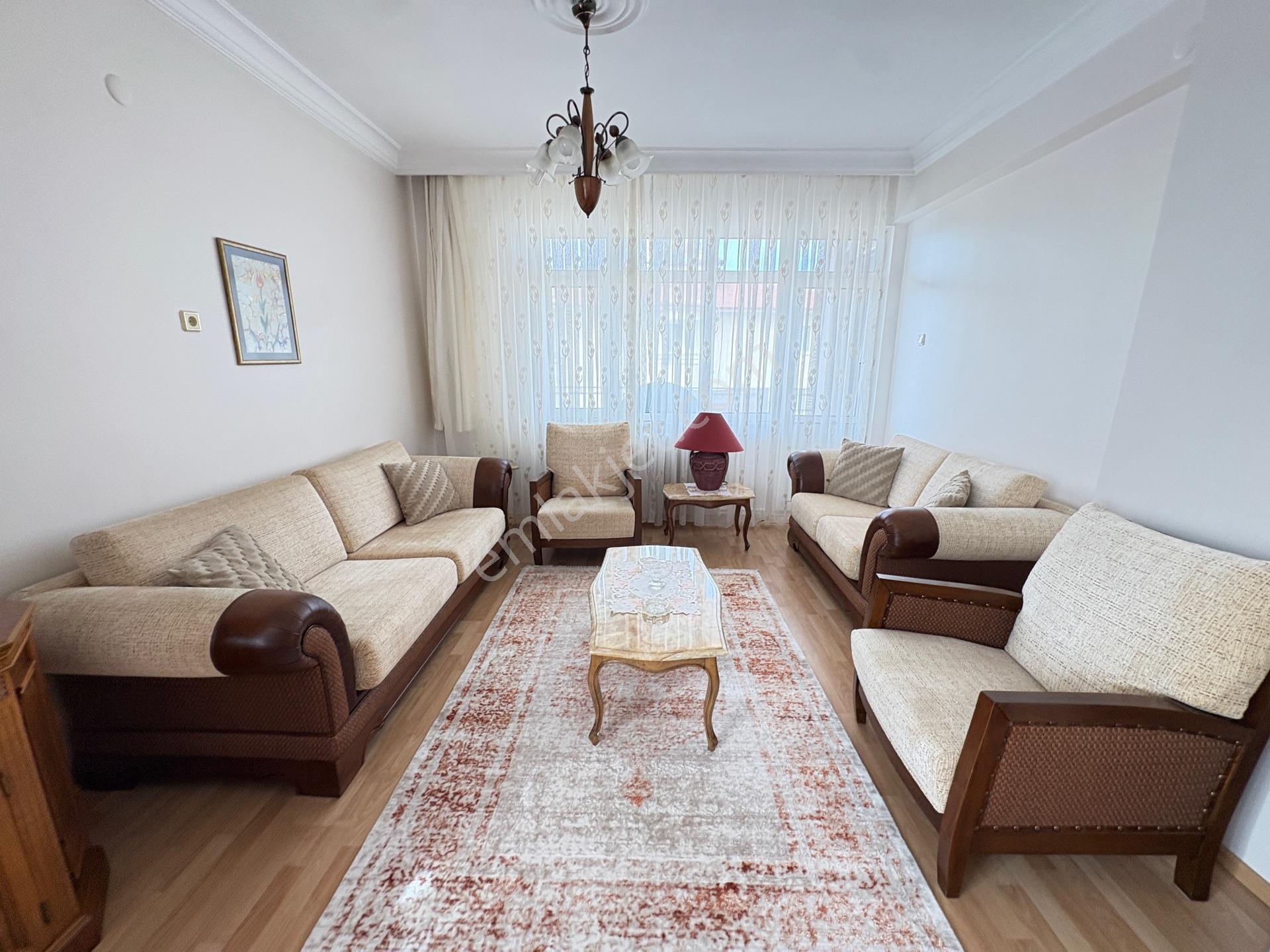 Marmara'dan Fatih Esentepe'de 3+1 Eşyalı Kiralık Daire - Görsel 8