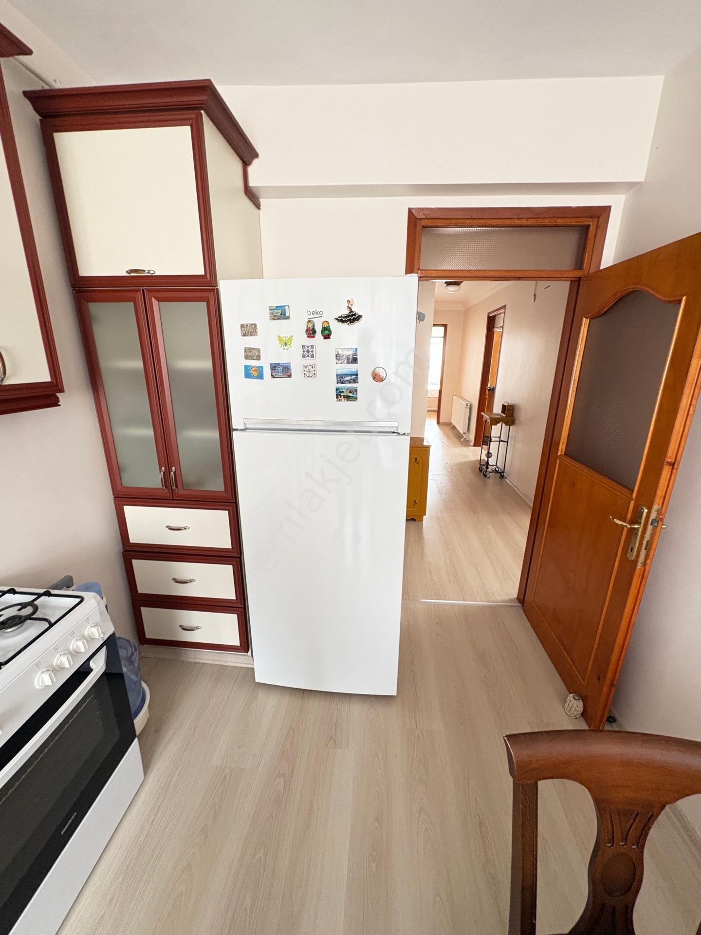 Marmara'dan Fatih Esentepe'de 3+1 Eşyalı Kiralık Daire - Görsel 6