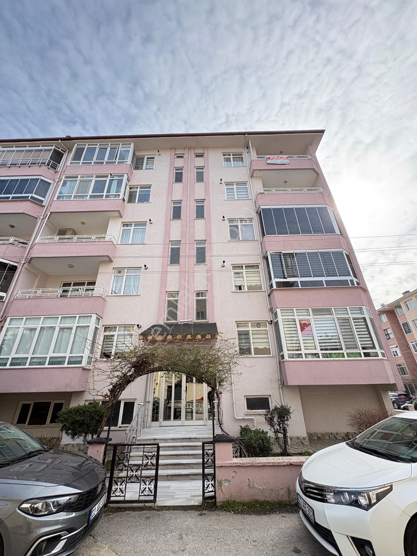 Marmara'dan Fatih Esentepe'de 3+1 Eşyalı Kiralık Daire - Görsel 30
