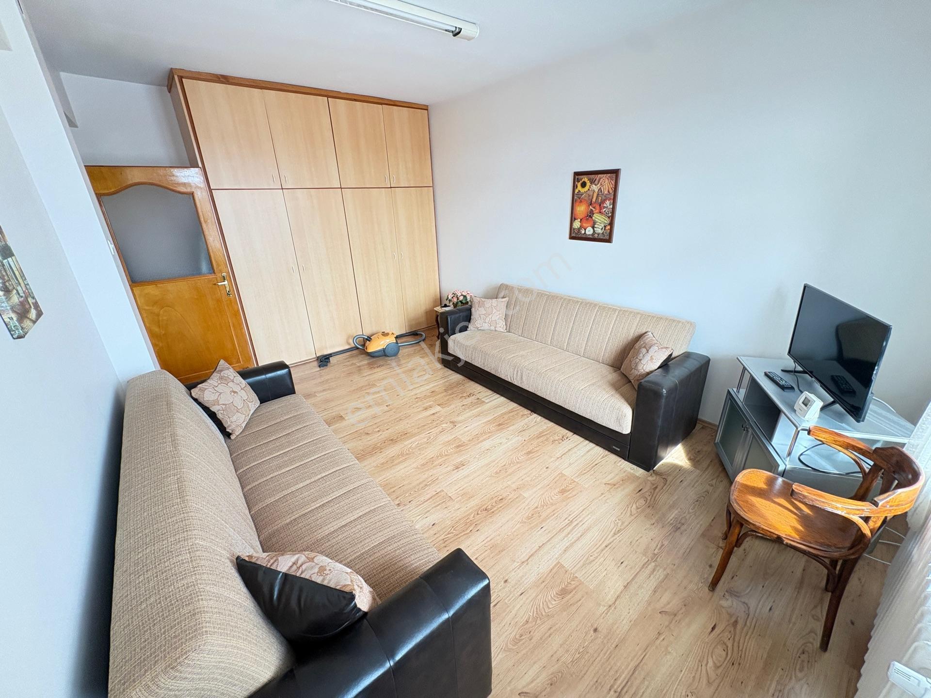 Marmara'dan Fatih Esentepe'de 3+1 Eşyalı Kiralık Daire - Görsel 23