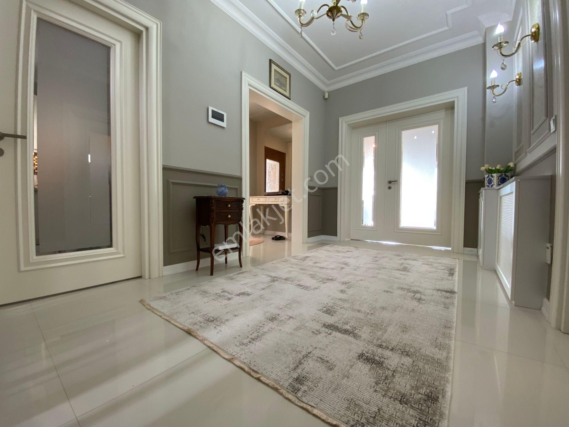 Next House'dan,güzel Şehirde,havuzlu,bakımlı,7+2,fırsat - Görsel 21