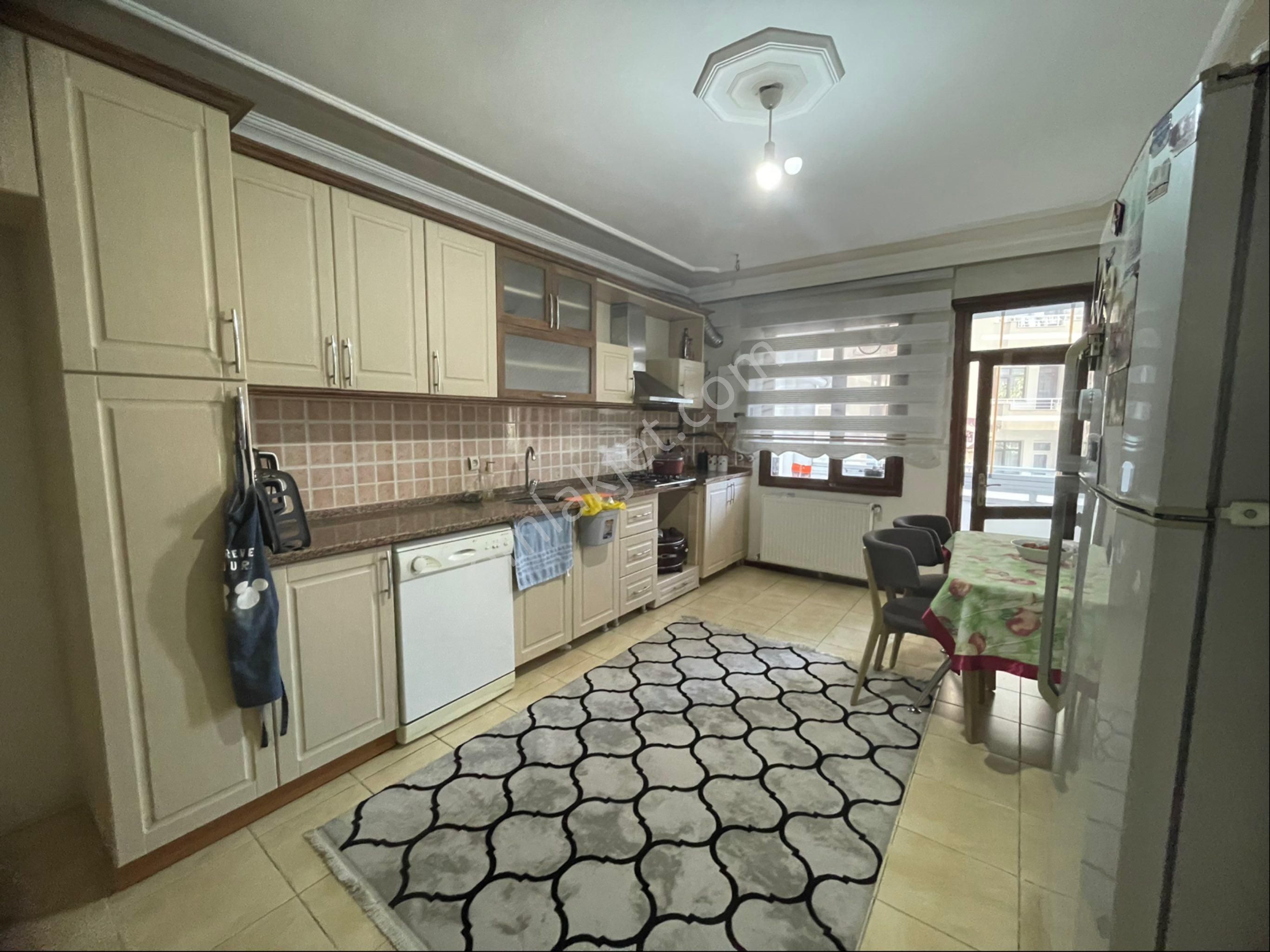 Satılık Daire Niğde Bor Yolu Gök Kuşağı Sitesi 4+1 - Görsel 5