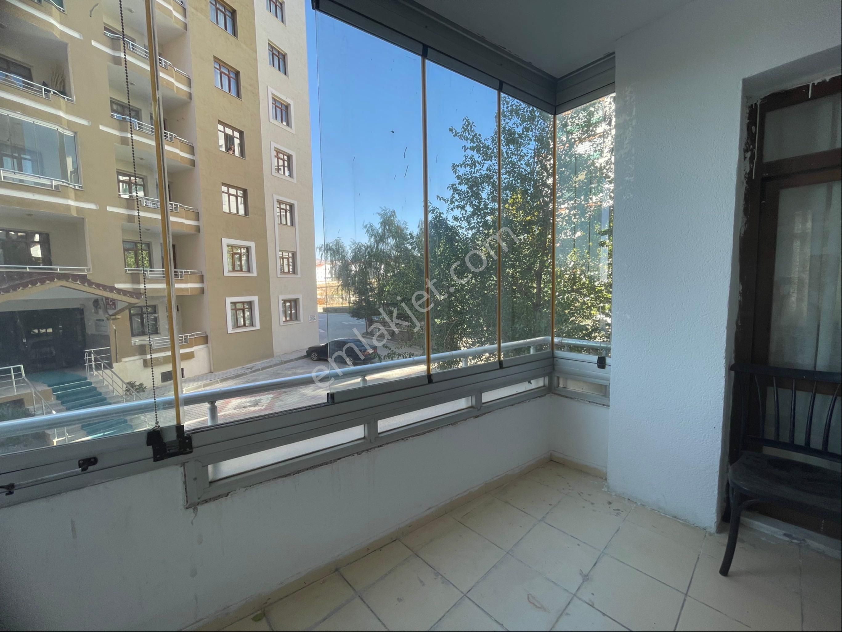 Satılık Daire Niğde Bor Yolu Gök Kuşağı Sitesi 4+1 - Görsel 10