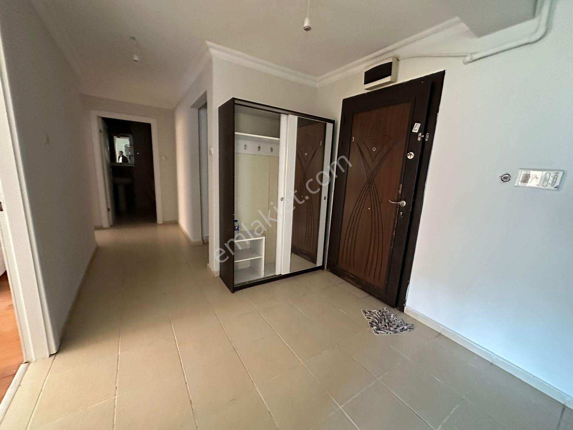 Relax'tan Bagcı Cad.3+1 Düz Giriş Yeni Bina Geniş Fırsat Daire - Görsel 11