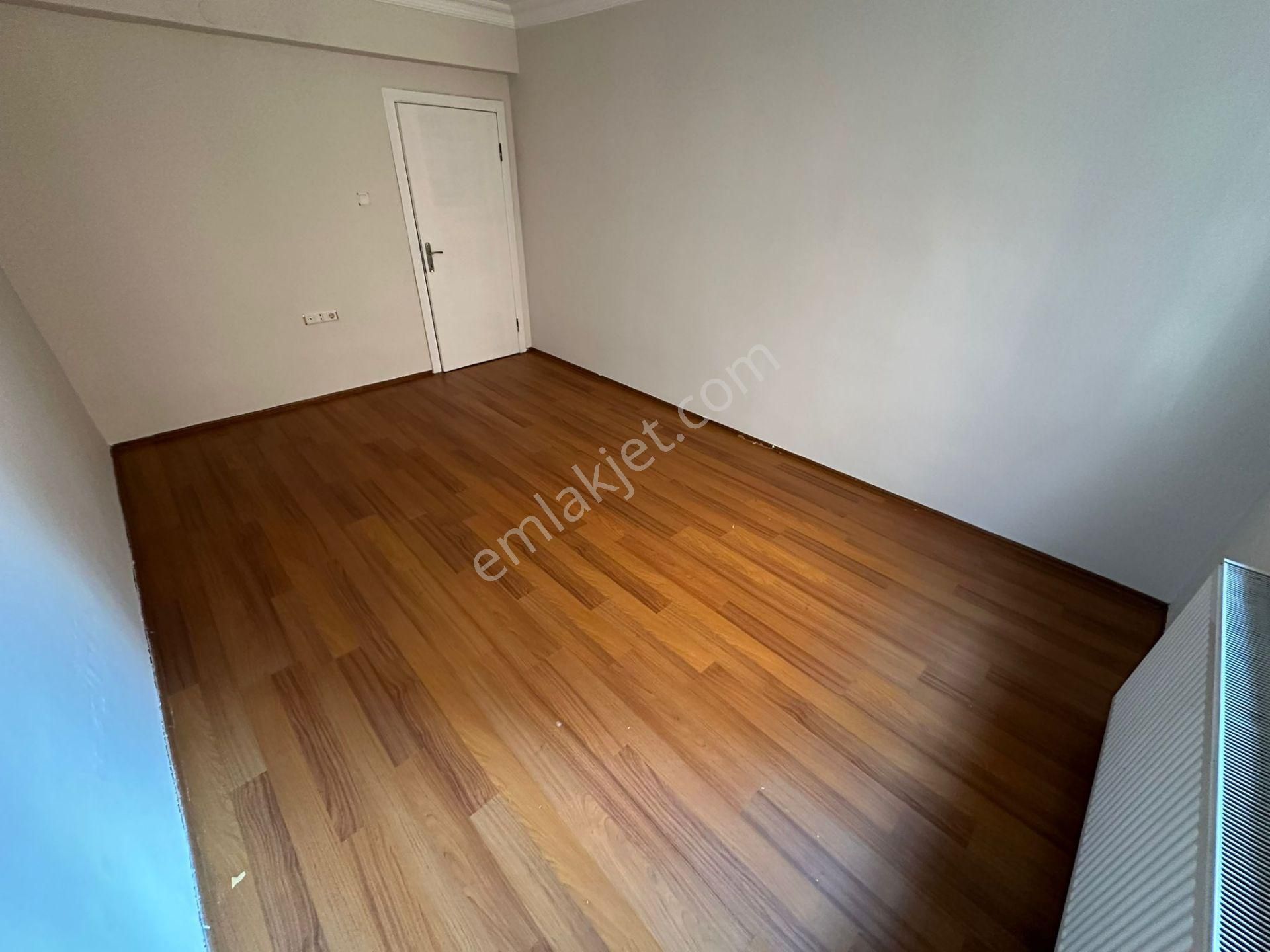 Relax'tan Bagcı Cad.3+1 Düz Giriş Yeni Bina Geniş Fırsat Daire - Görsel 15