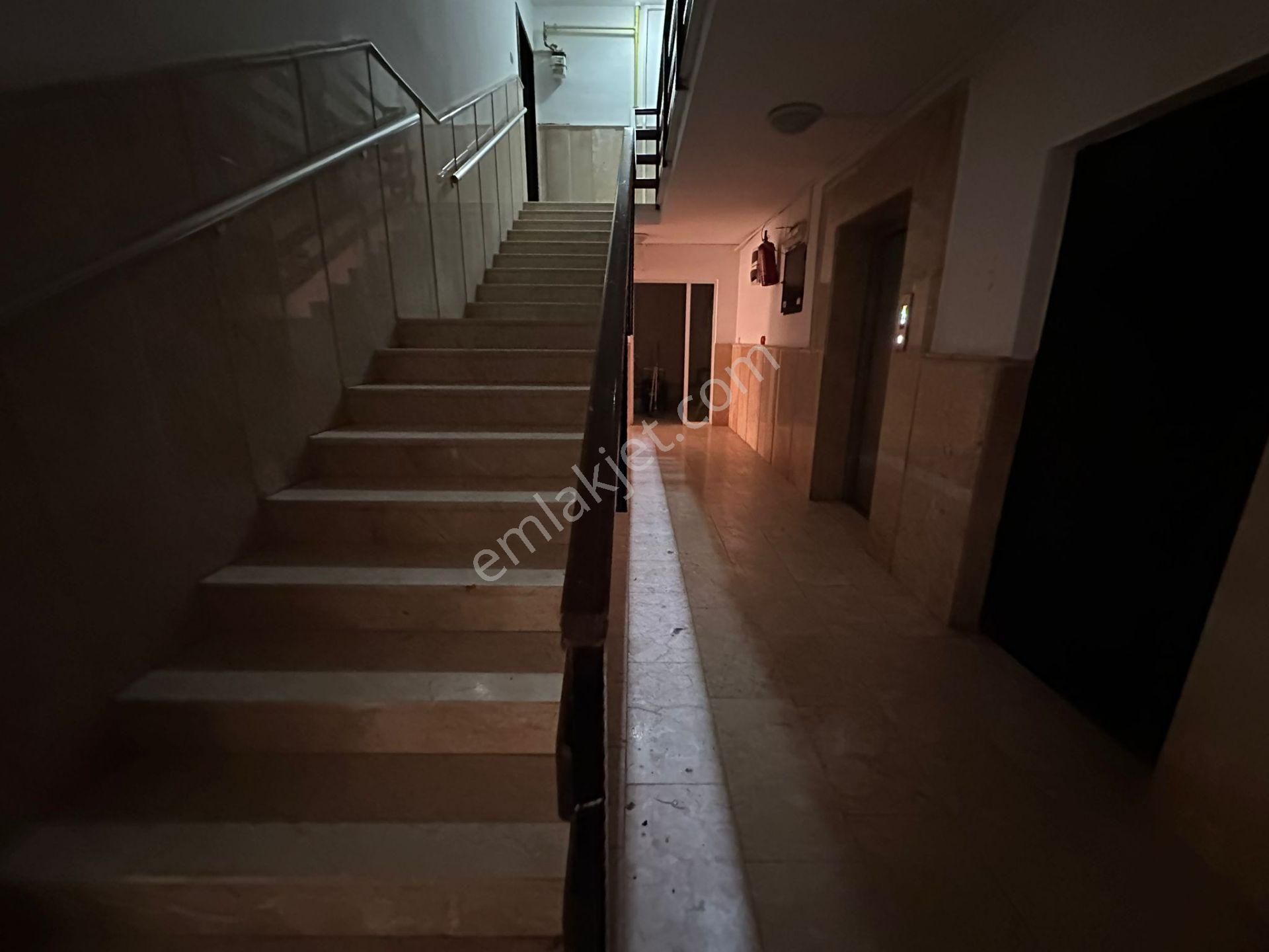 Relax'tan Bagcı Cad.3+1 Düz Giriş Yeni Bina Geniş Fırsat Daire - Görsel 13