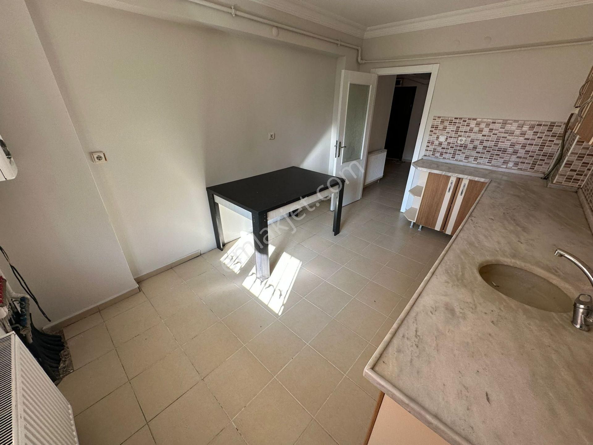 Relax'tan Bagcı Cad.3+1 Düz Giriş Yeni Bina Geniş Fırsat Daire - Görsel 19