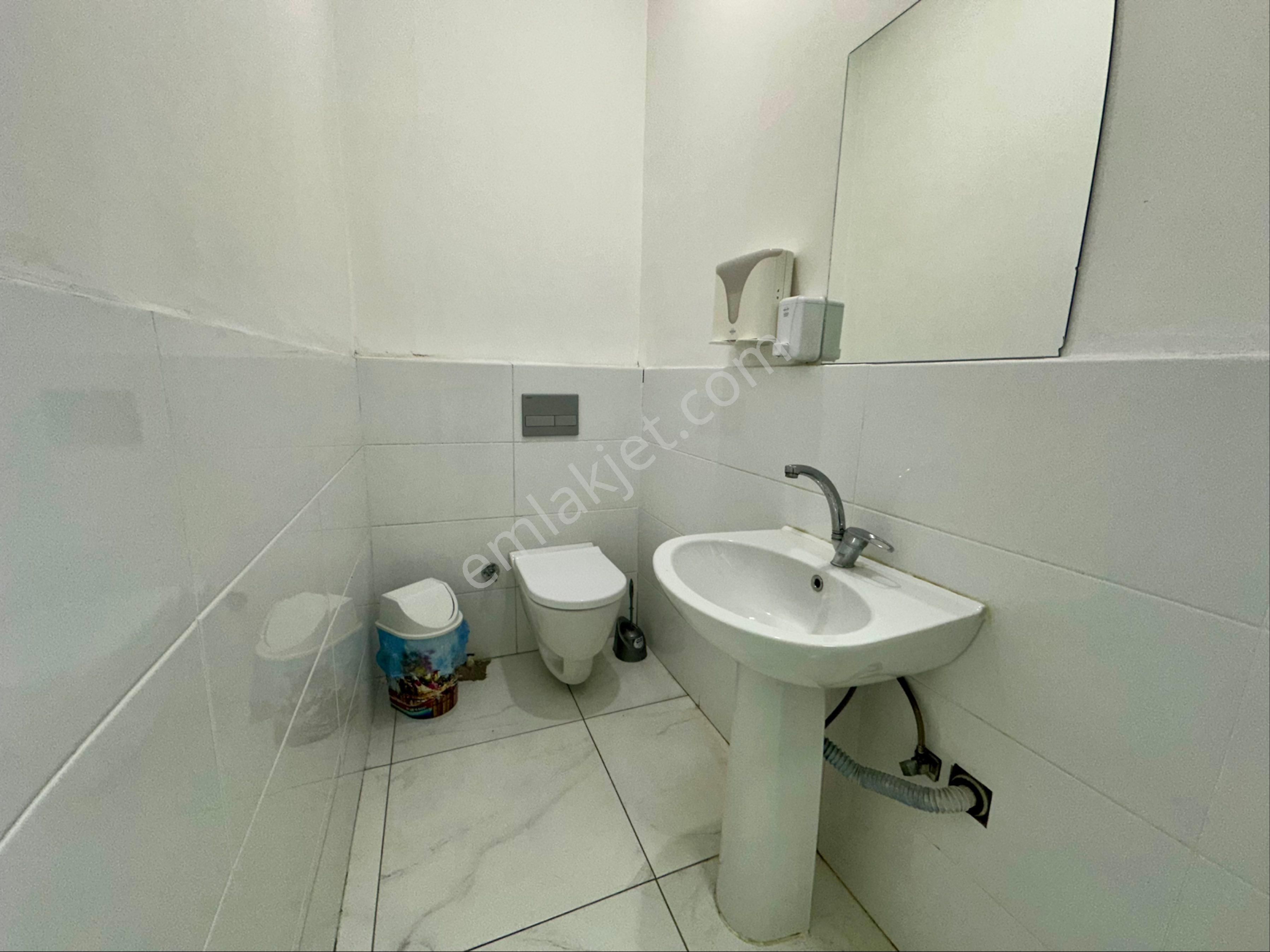 Üçyol Metro’ya Yakın, 5 Yıllık Binada 2 Katlı Kiracılı Dükkan - Görsel 10