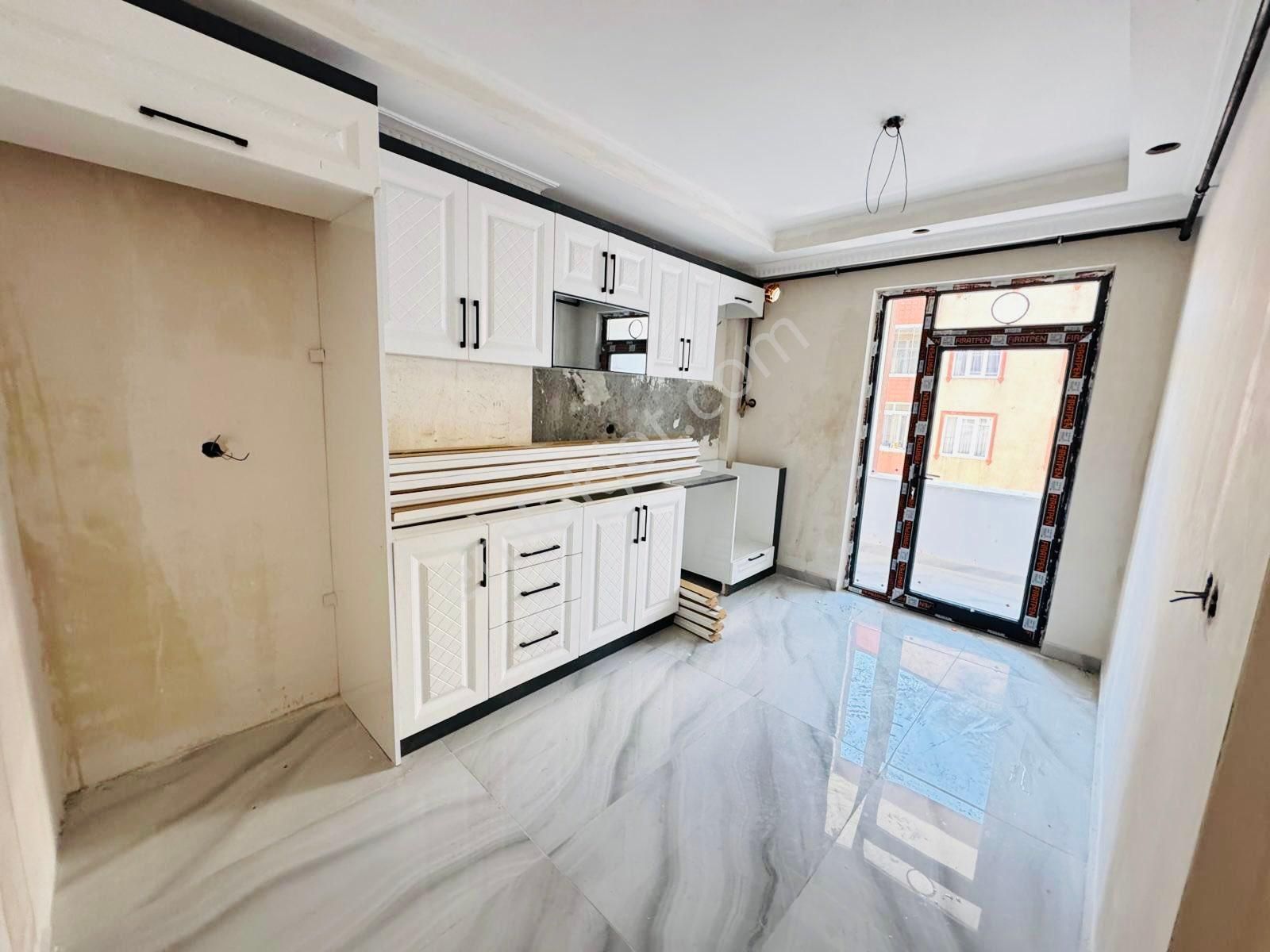 Özgür İnşaat'tan 75.yıl Mah Cadde Üzerinde 3+1 125m2 Sıfır 3.kat - Görsel 12