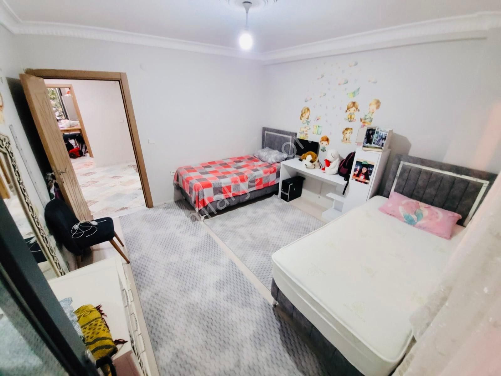 Özgür İnşaat'tan Yunus Emre Mah'de 3+1 125m2 Lüx Ara Kat Daire - Görsel 4