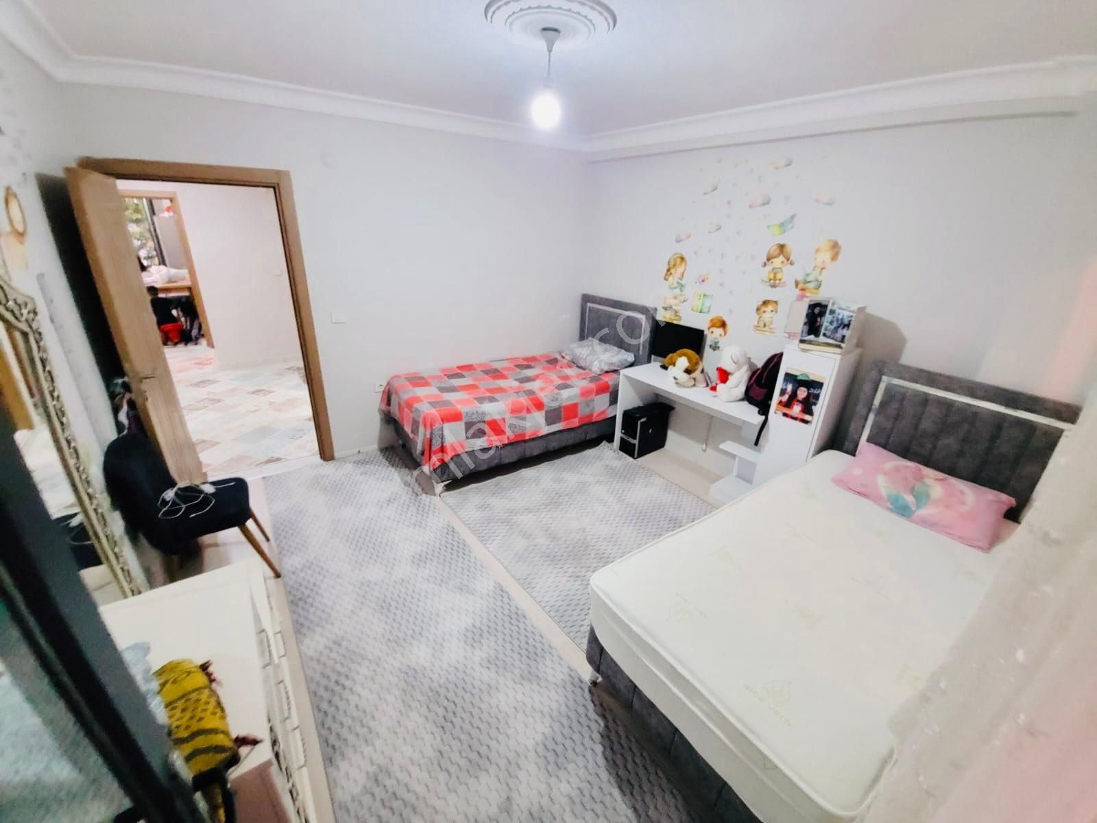 Özgür İnşaat'tan Yunus Emre Mah'de 3+1 125m2 Lüx Ara Kat Daire - Görsel 8