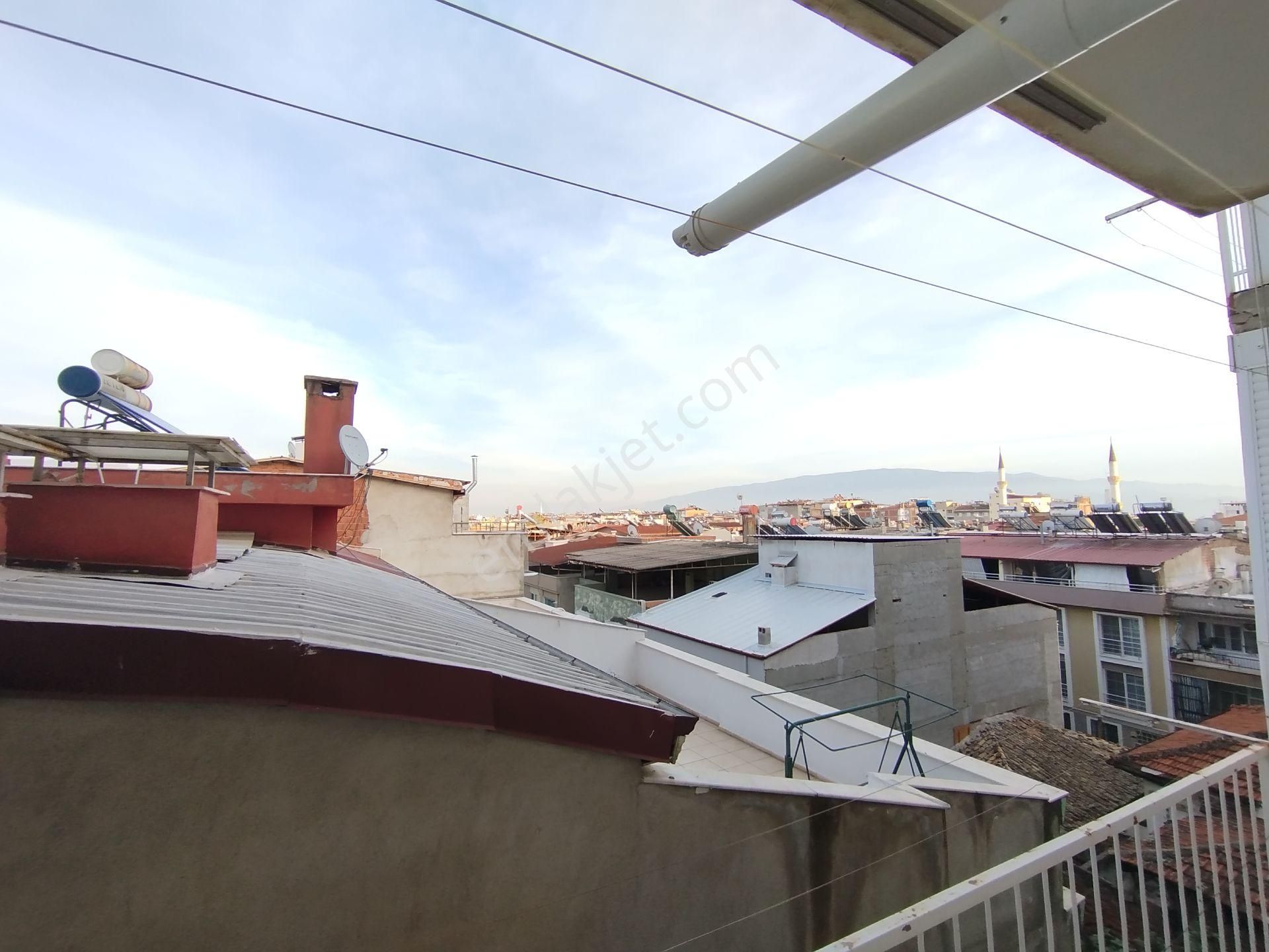 Nazilli Merkez'de Kiralık 3+1 Doğalgazlı Geniş Daire - Görsel 12