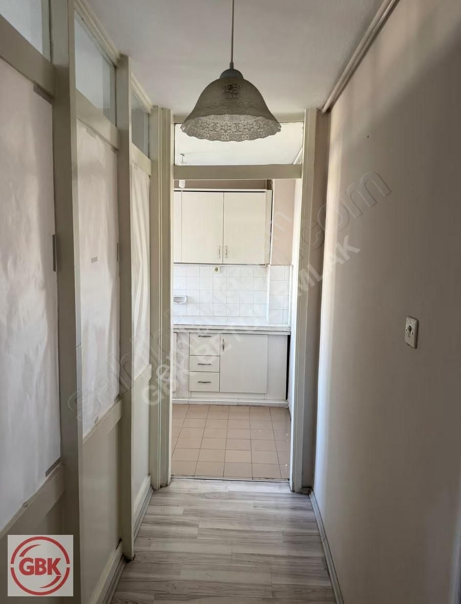 Kızılay Mithatpaşa'da Fırsat! Asansörlü İş Hanında 1+1 Ofis! - Görsel 3