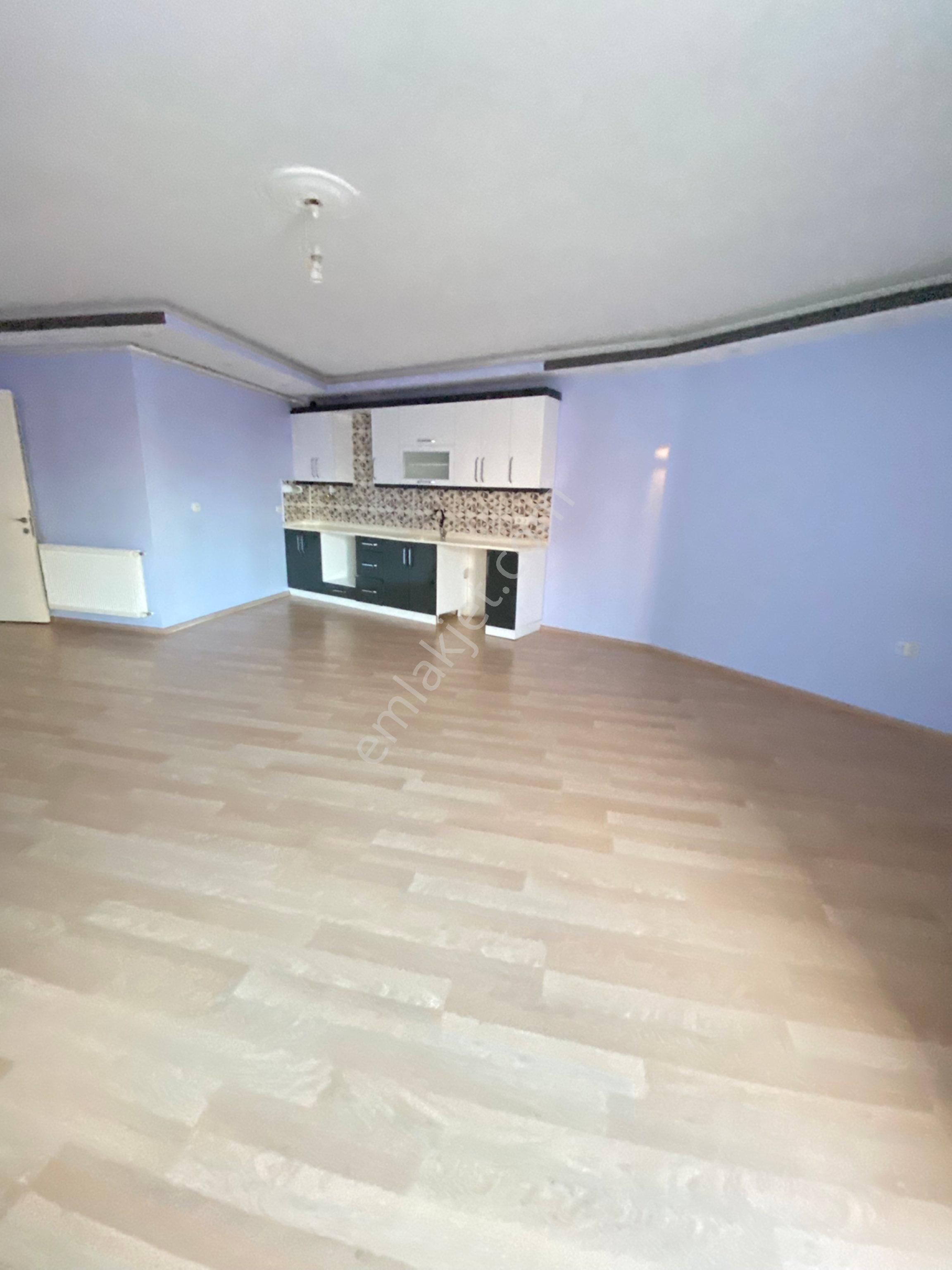 Kiralık 2+1 Doğalgazlı Merkezi Konum - Görsel 12