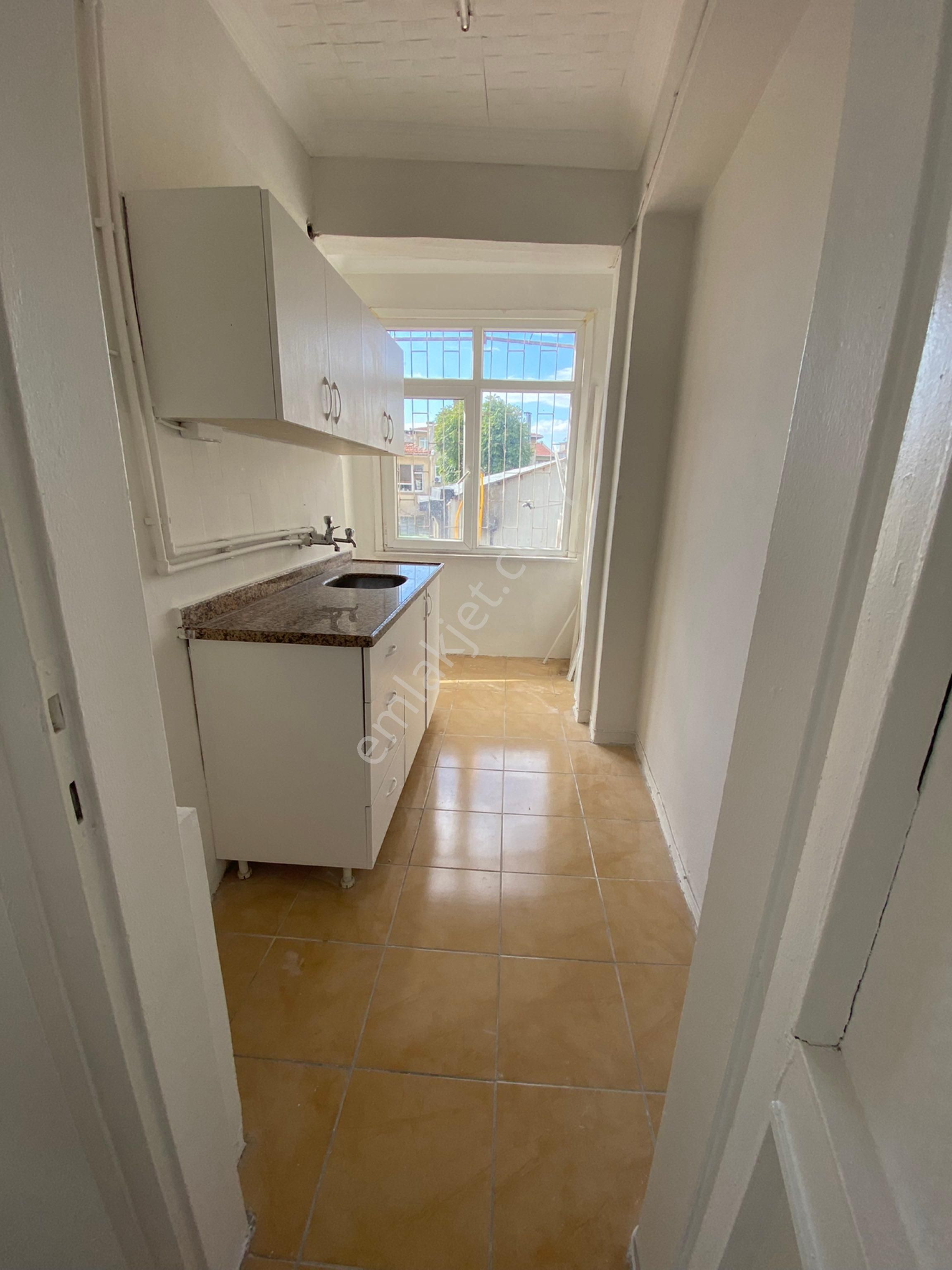 Bahariye - General Asım Gündüz Cad Üzerinde Hem Ev Hem Ofis Olabilecek Tabela Değeri Yüksek Kiralık - Görsel 7