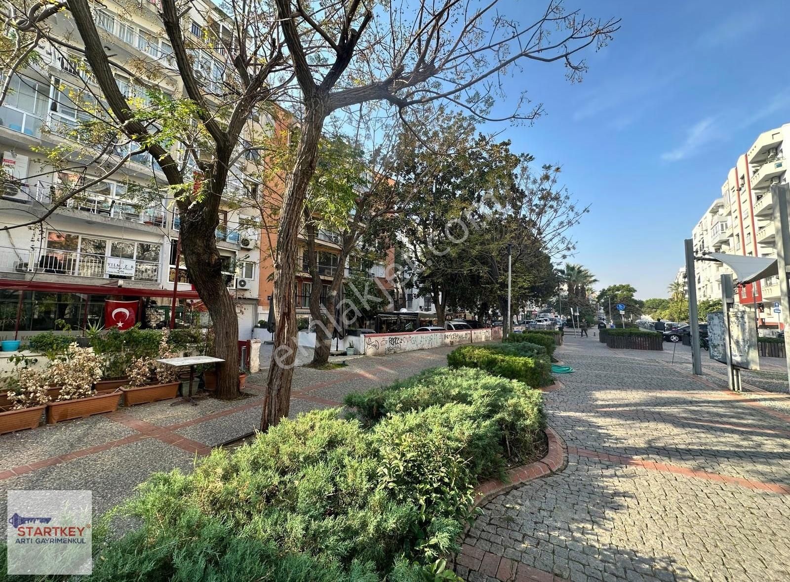 Karşıyaka Da Full Tadilatlı Asansörlü Satılık 2+1 Daire - Görsel 20