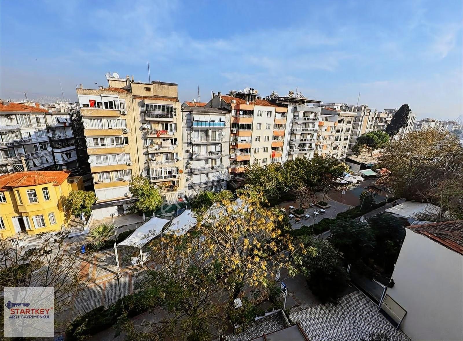 Karşıyaka Da Full Tadilatlı Asansörlü Satılık 2+1 Daire - Görsel 13