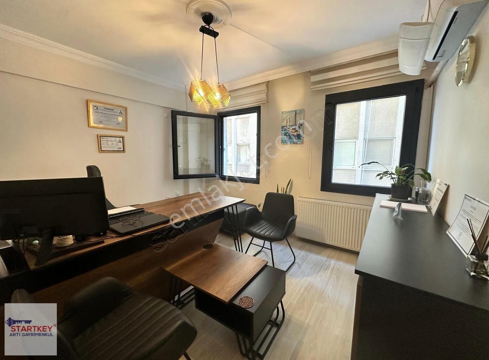 Alsancak Merkezde Doktorlar Sitesinde Satılık 1+1 Daire - Görsel 6