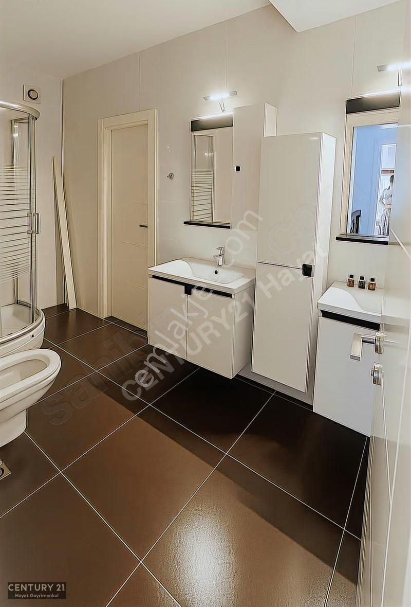 Torbalı Ertuğrul'da Geniş Bahçeli Lüks Villa-ticari Uygun - Görsel 25