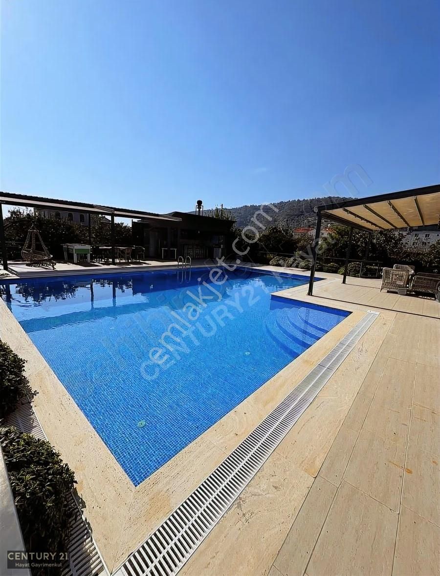 Ahmetbeyli'de Doğanın Kalbinde Mandalina Kokulu Lüks Villa - Görsel 27