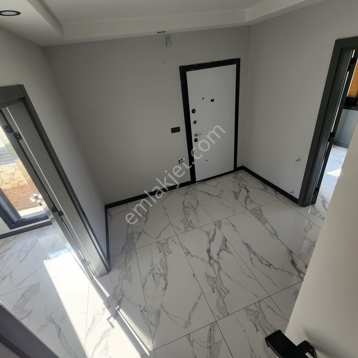 Didimde Tam Müstakil 3+1 Ayrı Mutfaklı Havuzlu ,garajlı Villa - Görsel 22